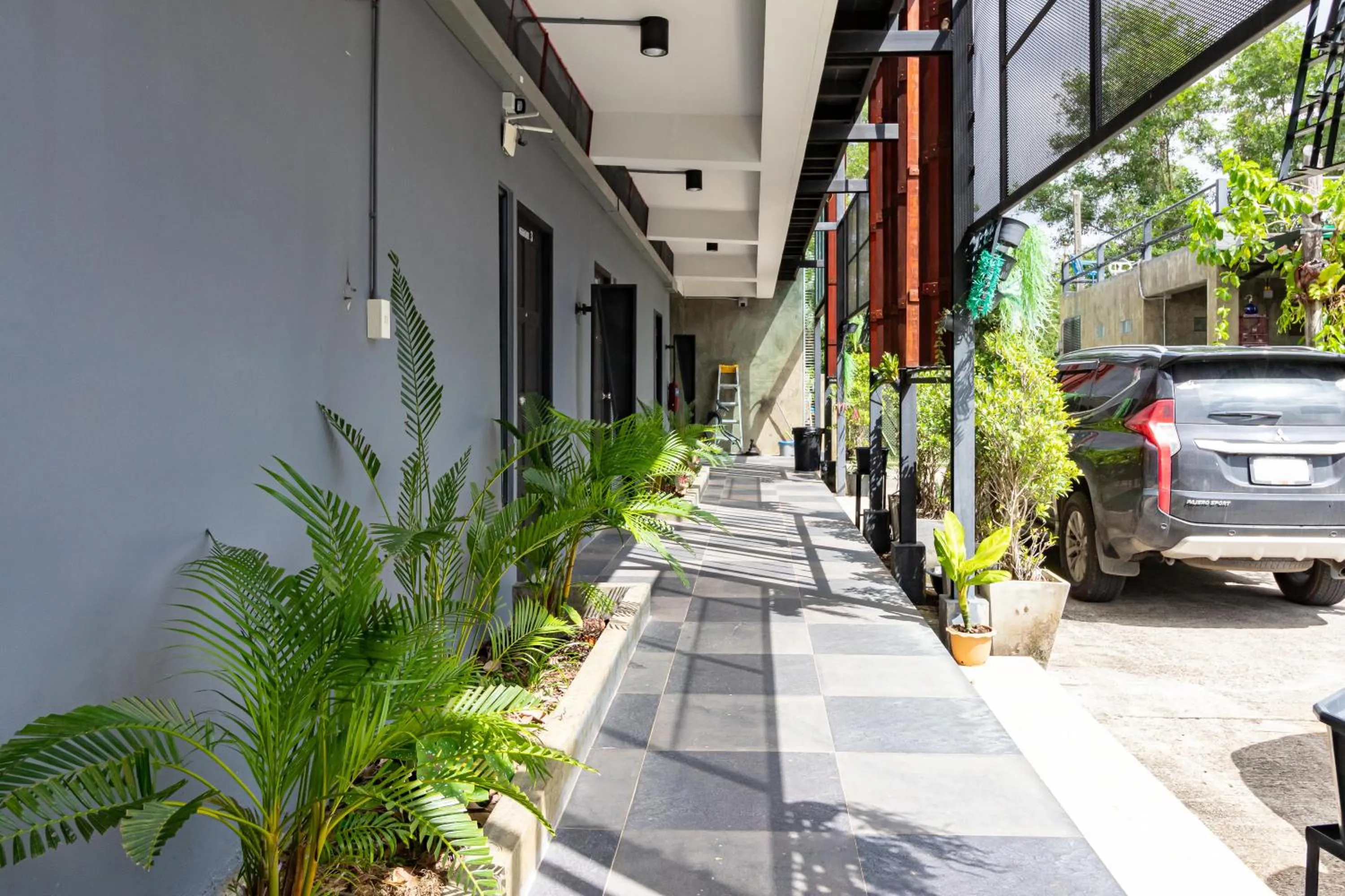 CS Klongtoey Grand Resort