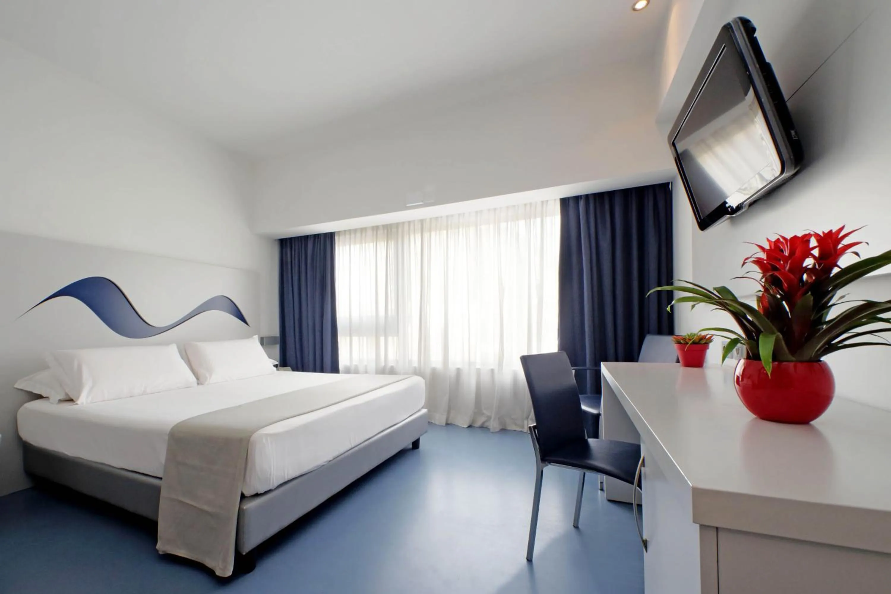 Bedroom, Bed in Hotel Poseidon