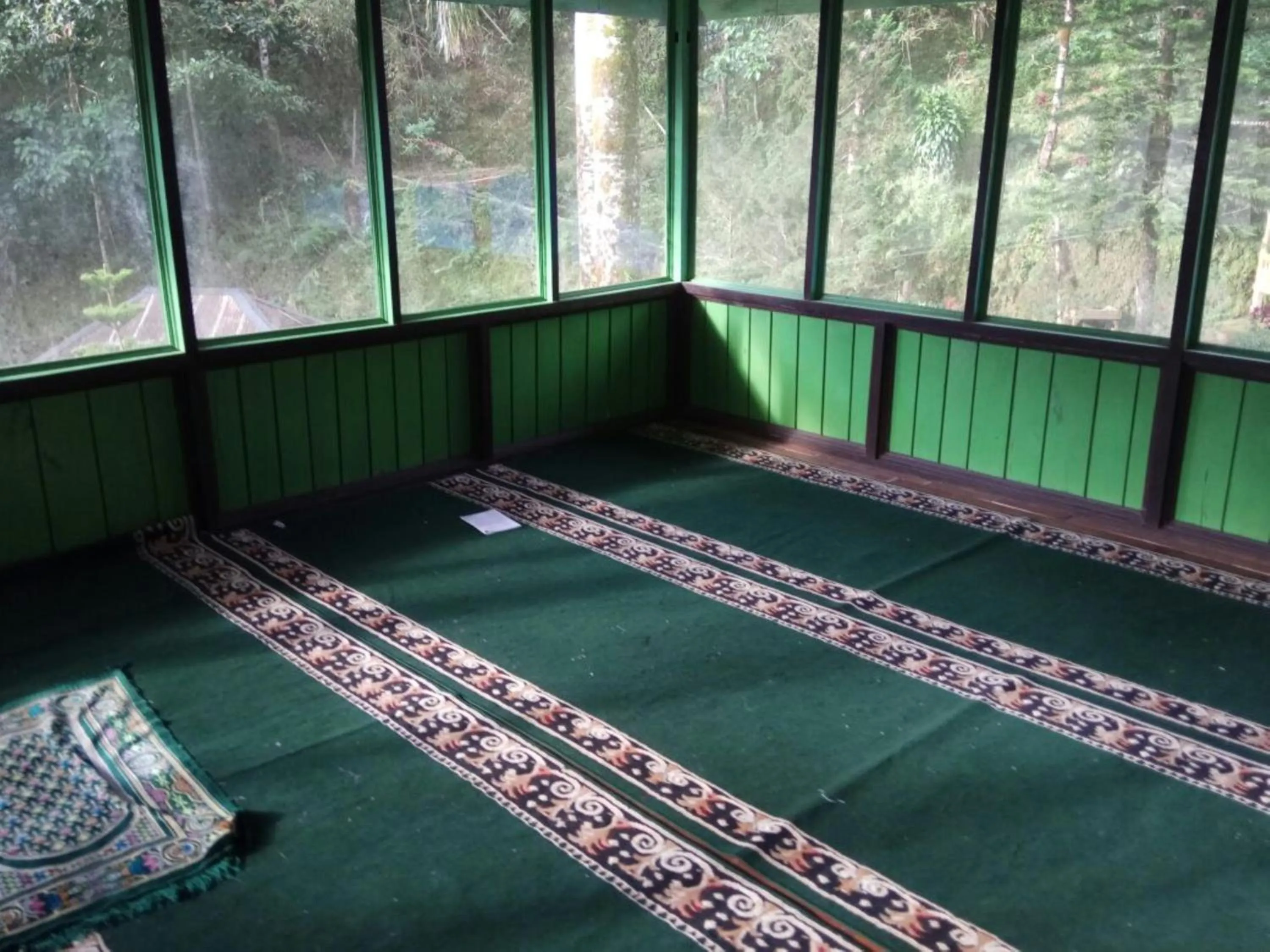 Place of worship, Bed in Lembah Biru Lagoon