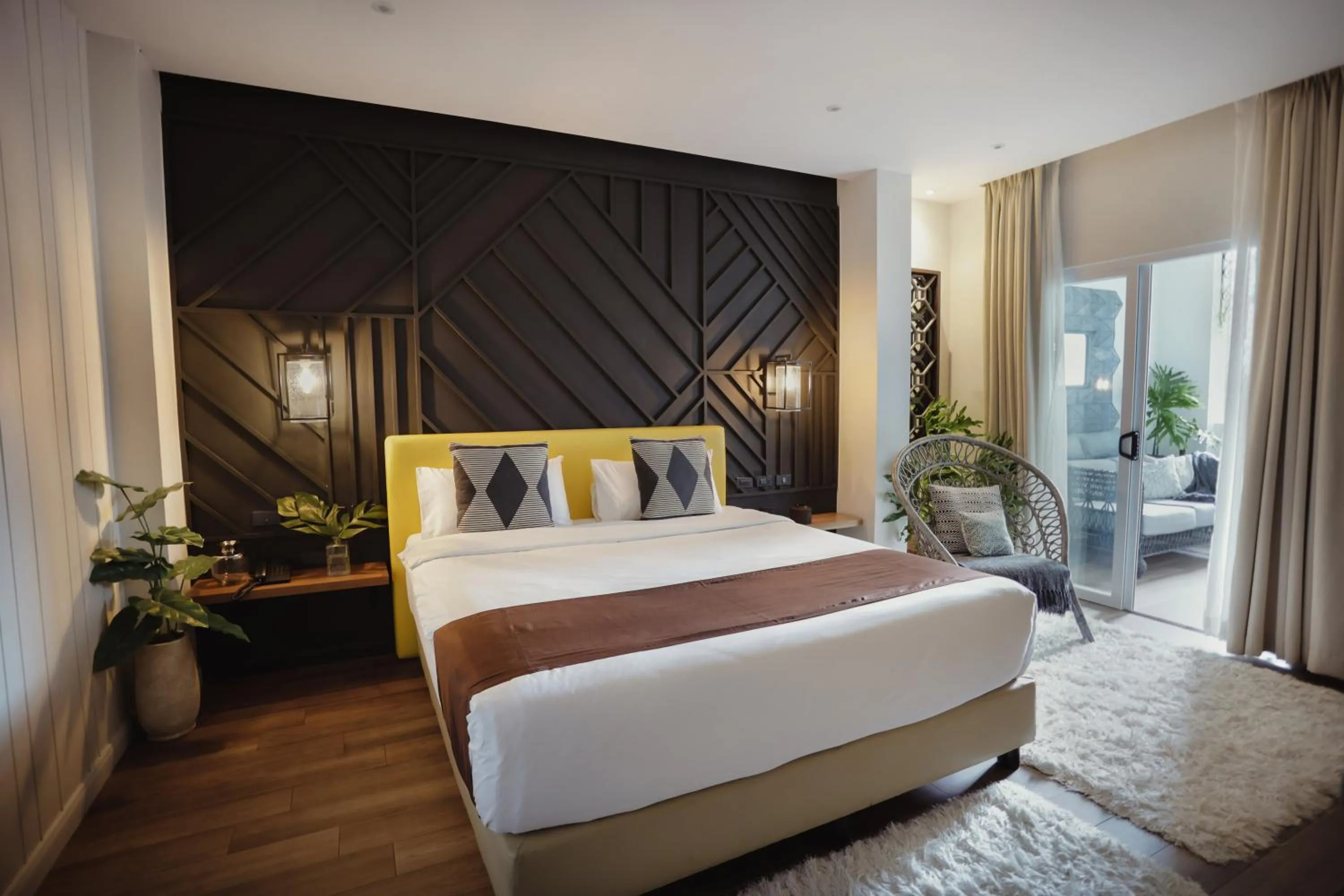 Bed in The Bourke Hotel