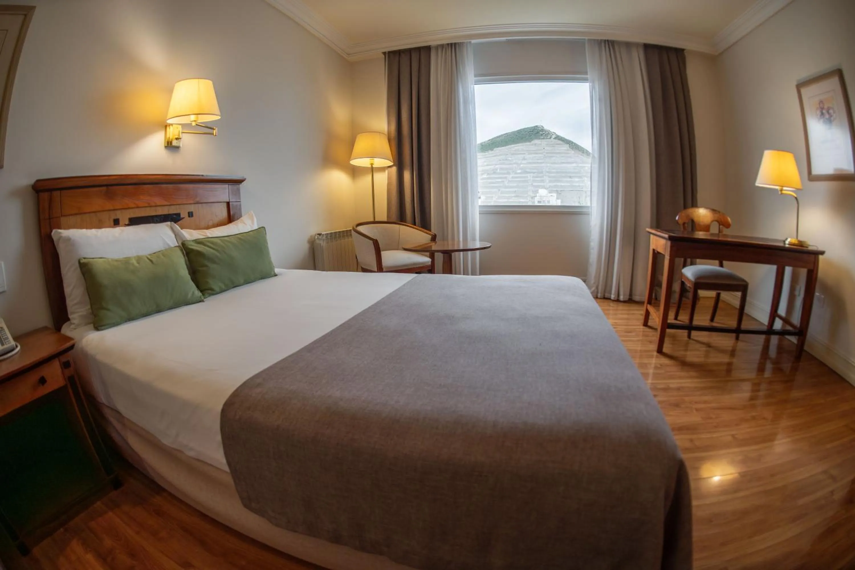 Bed in Lucania Palazzo Hotel