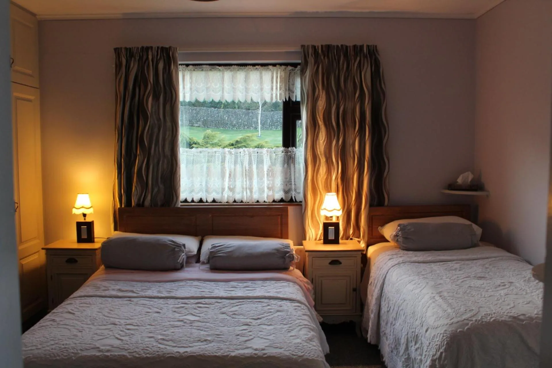 Photo of the whole room, Bed in Marguerite's B&B