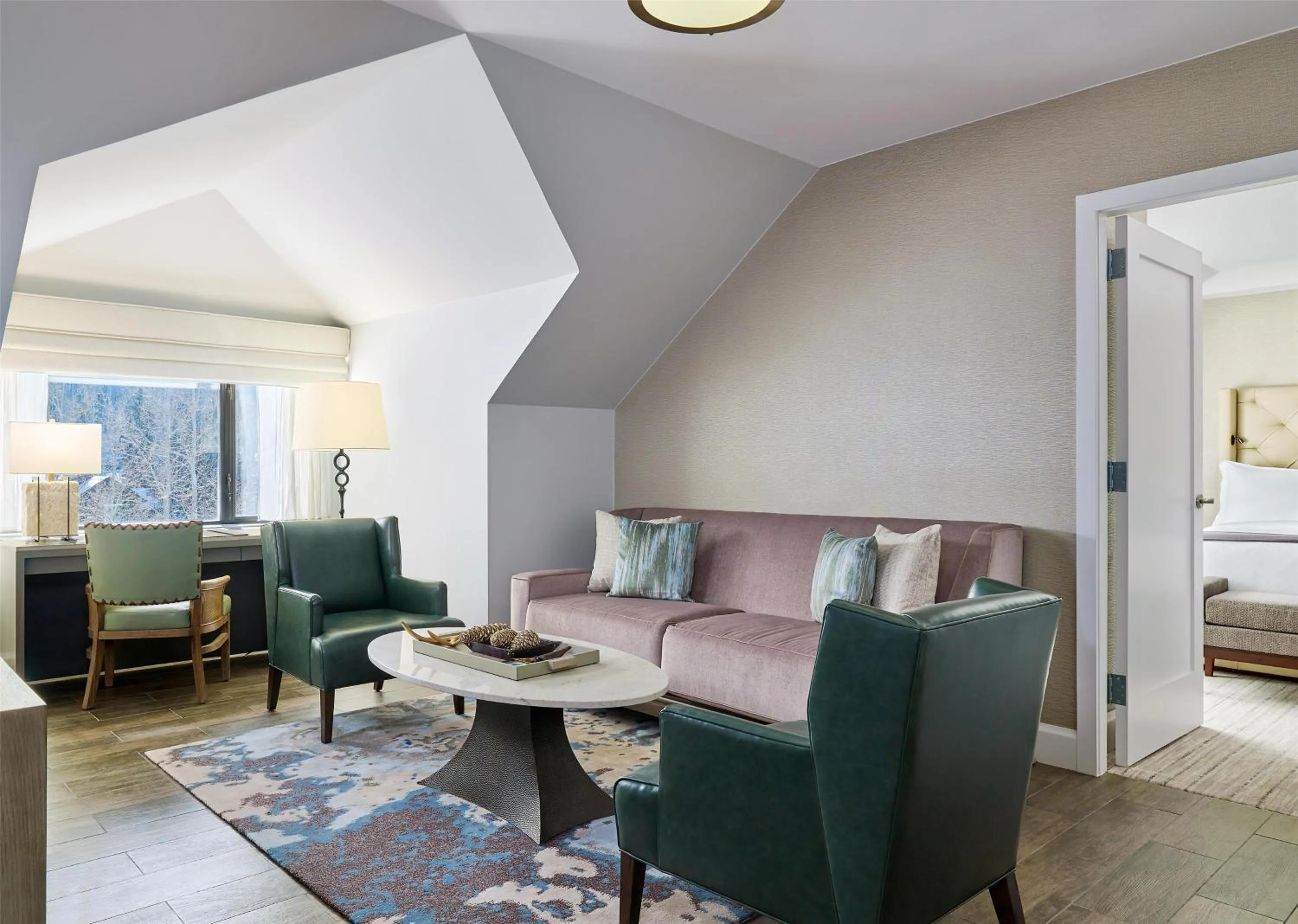 Photo of the whole room, Bed in Grand Hyatt Vail Resort and Spa