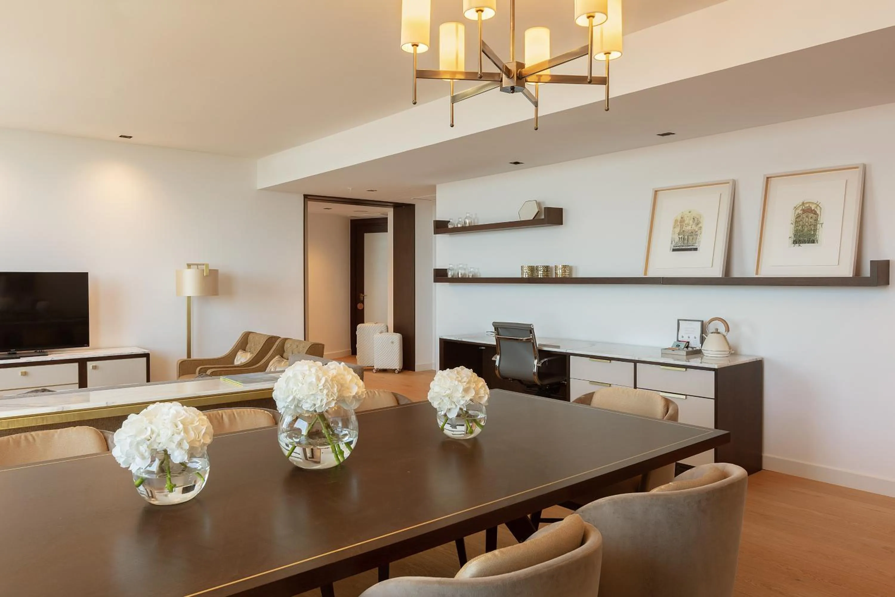 Dining area in Torre Melina, a Gran Meliá Hotel