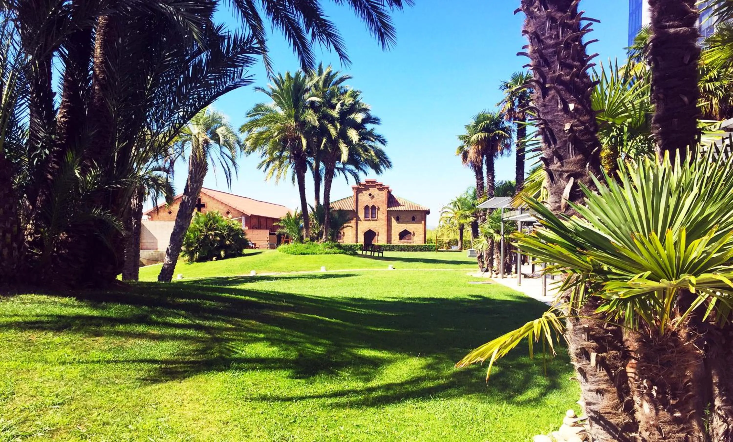Garden in Torre Melina, a Gran Meliá Hotel