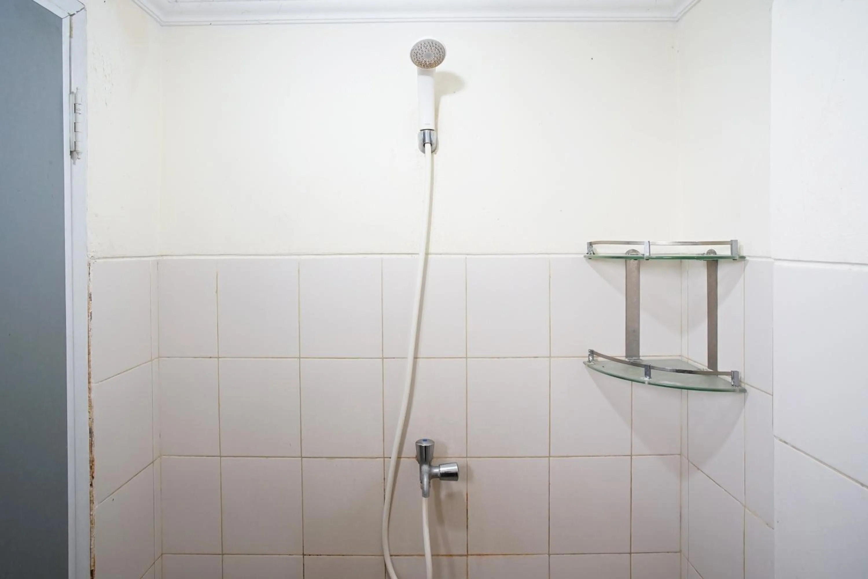 Bathroom in Planet Room Kemang View