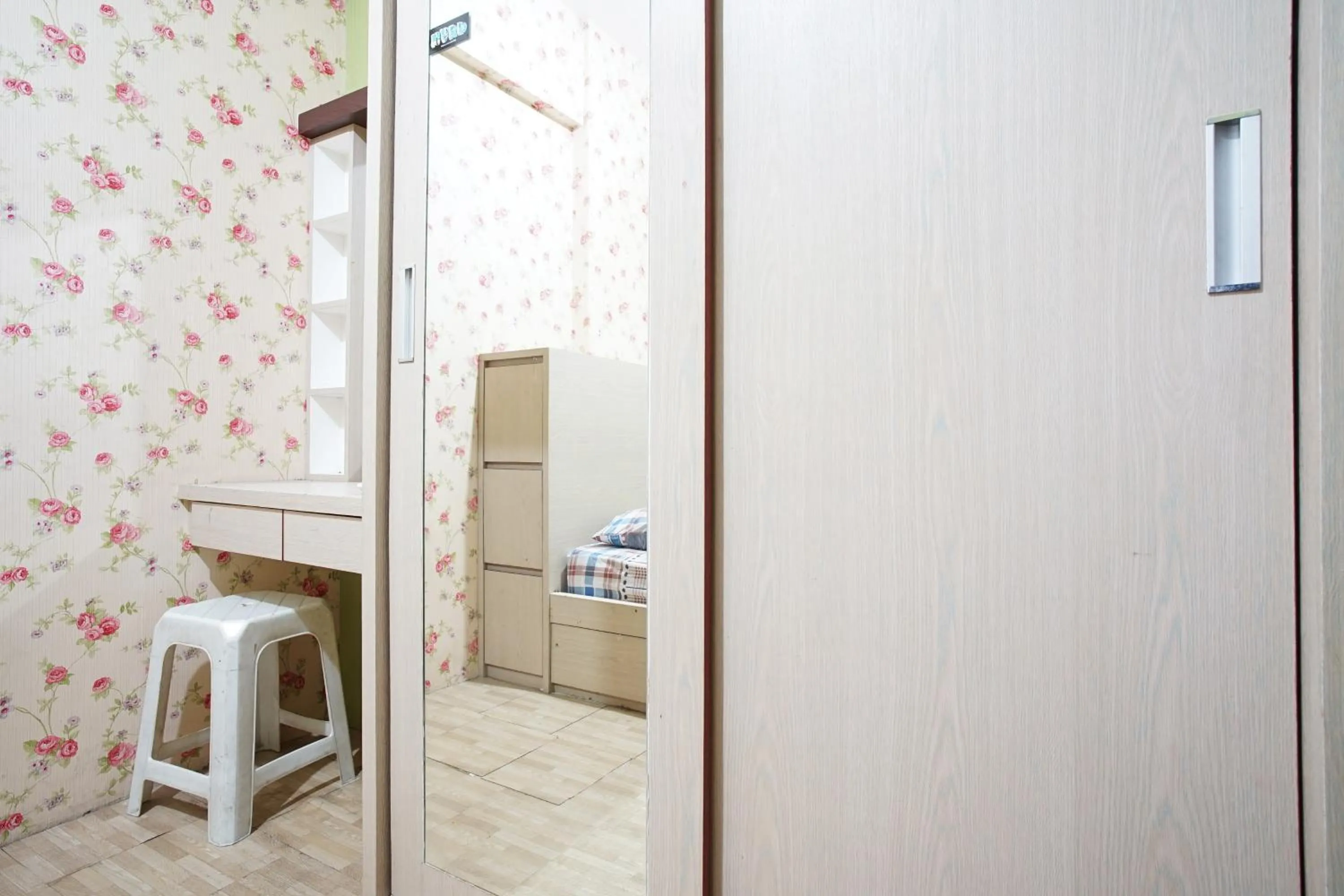 Bedroom in Planet Room Kemang View