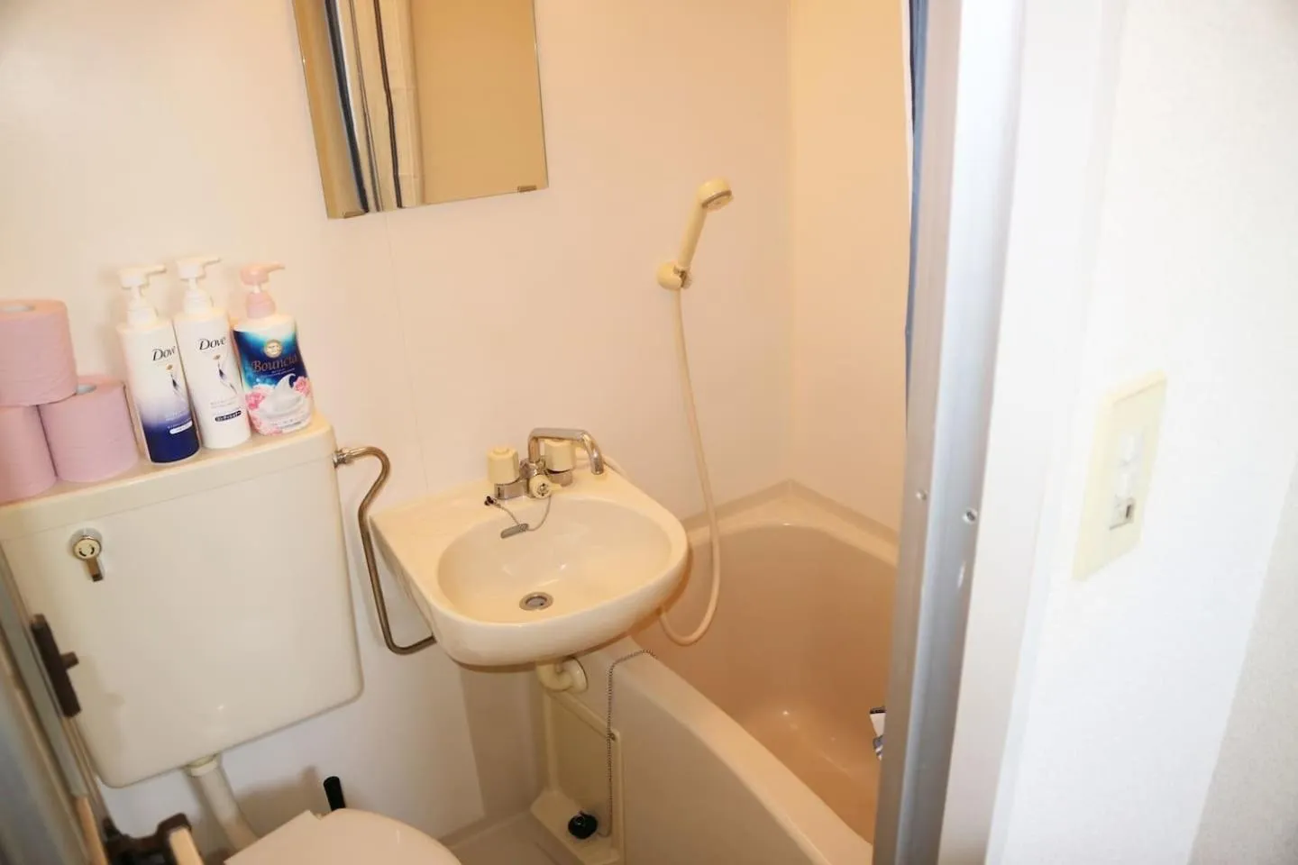 Joinus Ise Apartment by Tranova