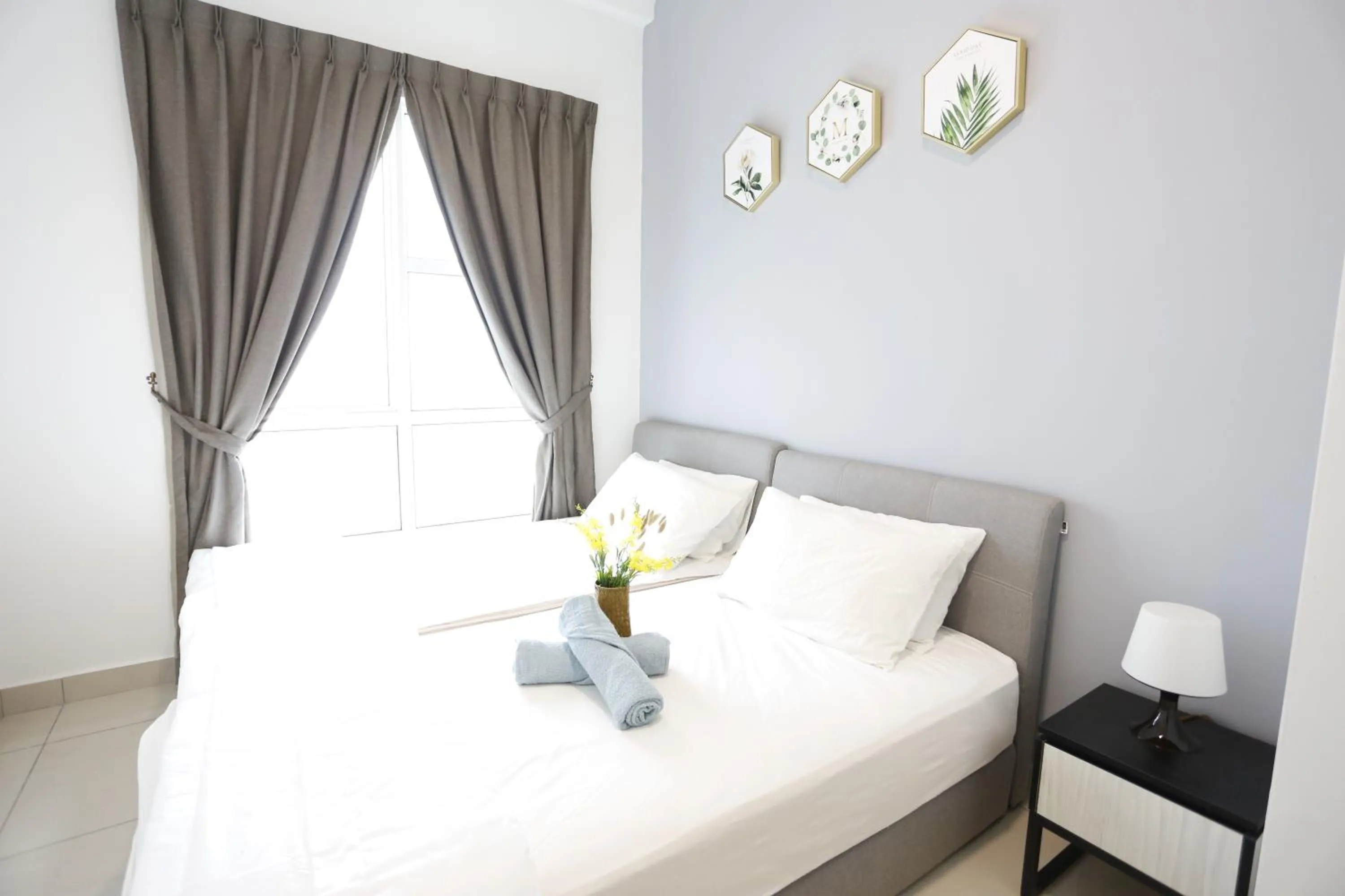 Bed in Pinnacle Tower Homestay by Home Cube