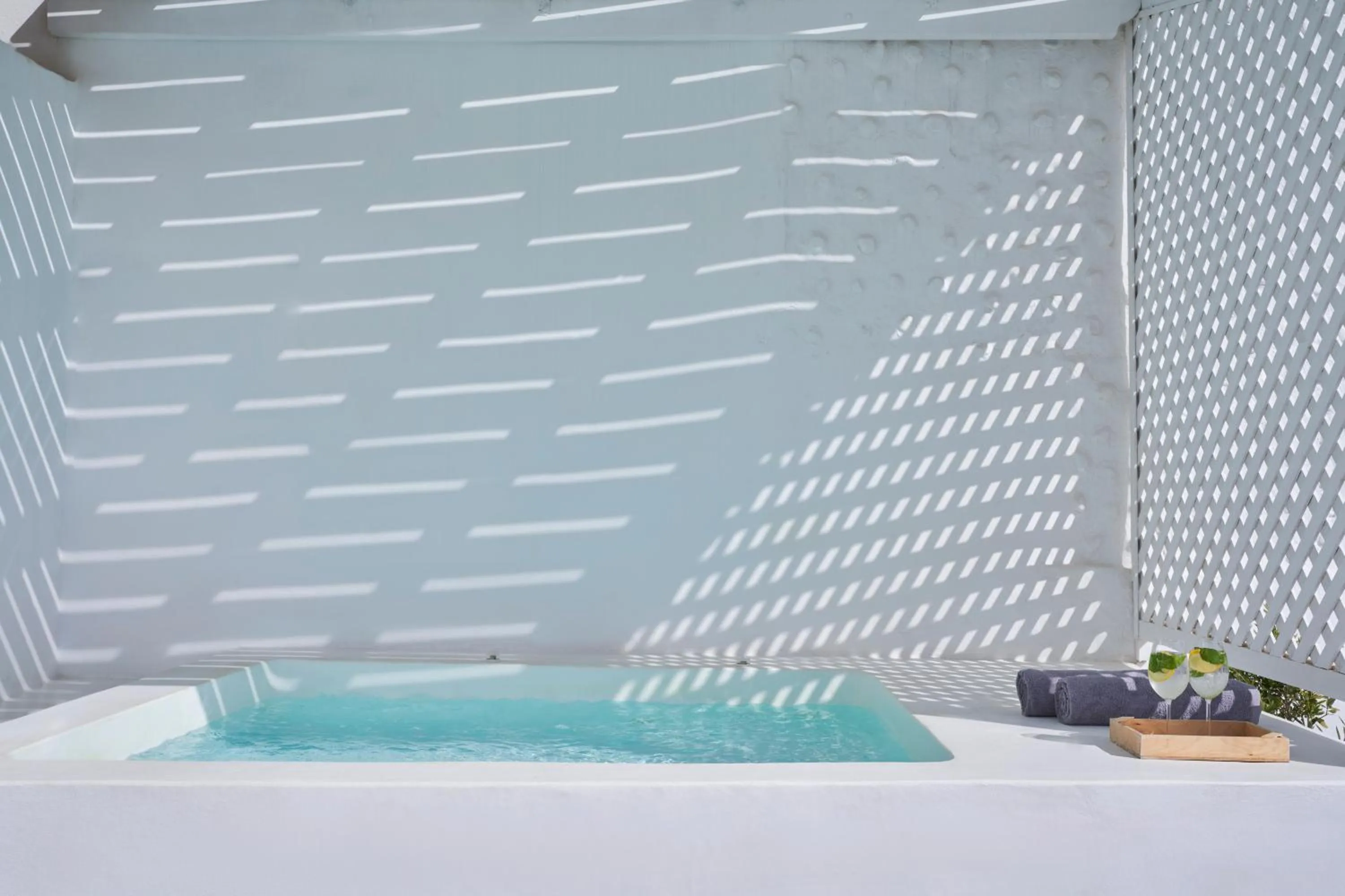 Hot Tub in Mr and Mrs White Oia - Santorini