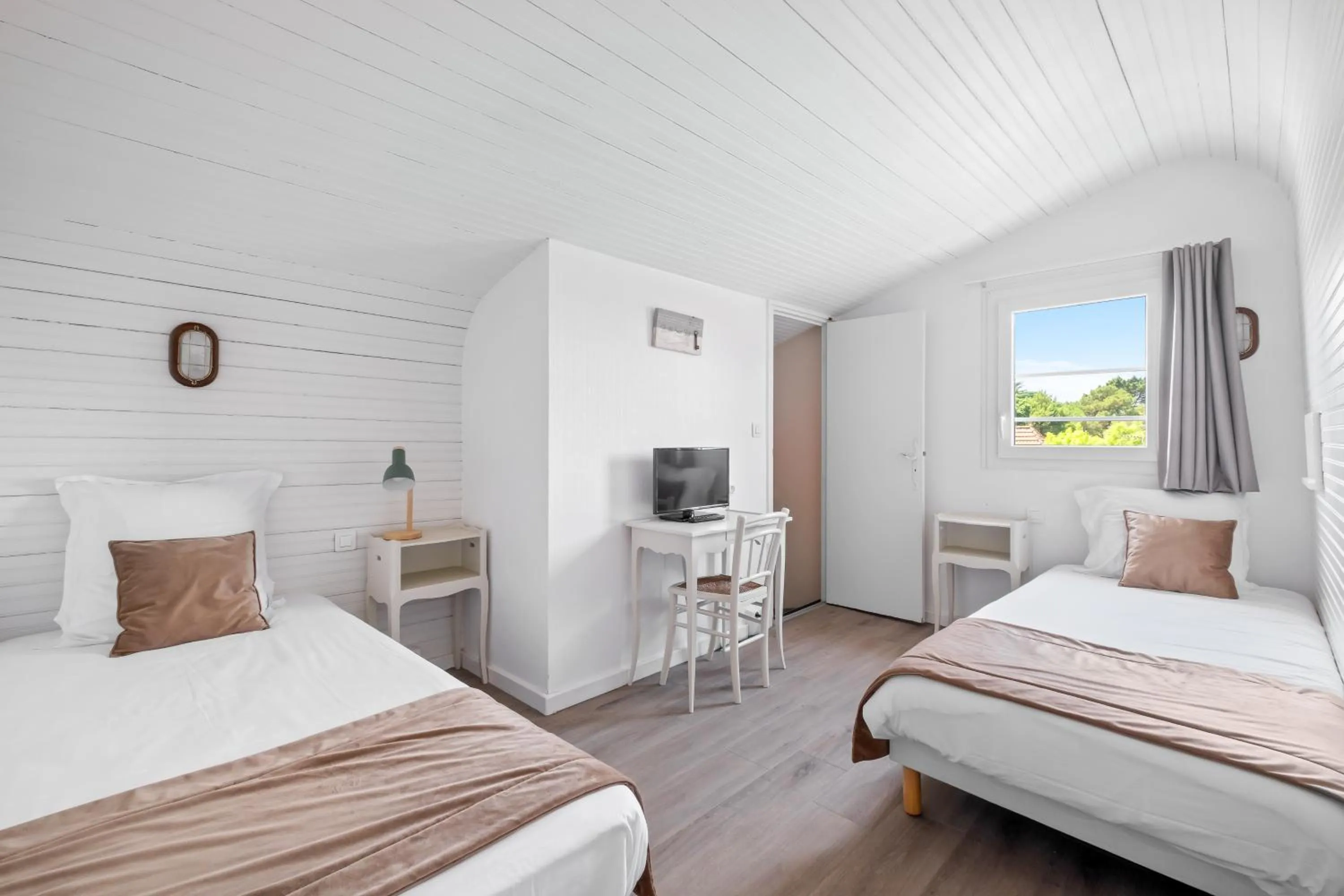 Bedroom, Bed in Hotel Saint Paul