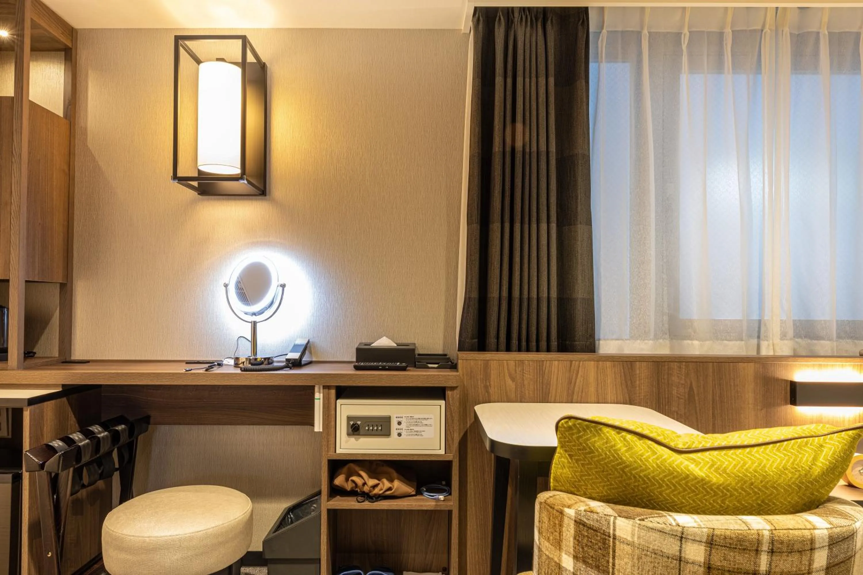 Photo of the whole room in Meitetsu Inn Shinosakaeki Higashiguchi