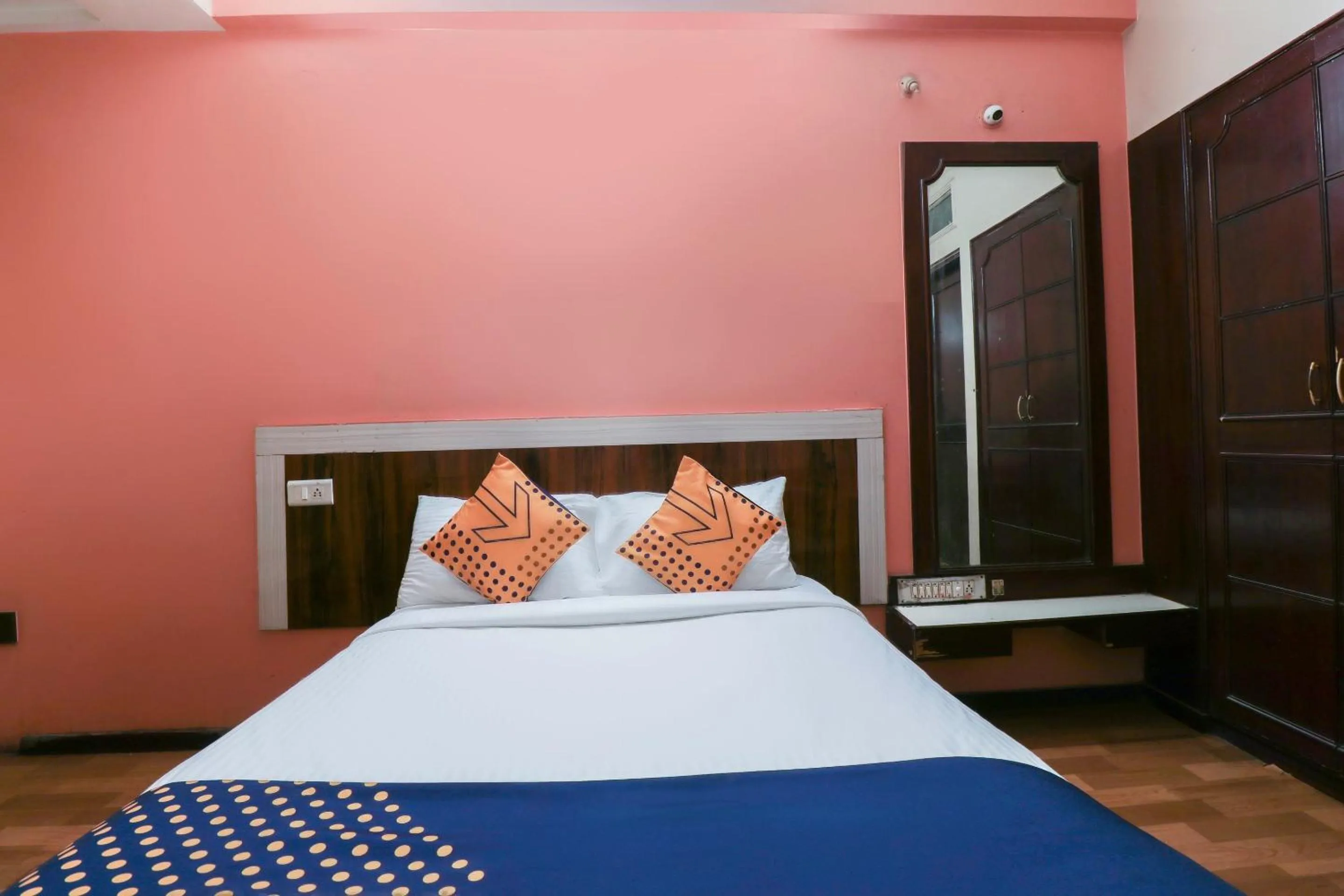 Bedroom, Bed in Super Hotel O Archana Inn