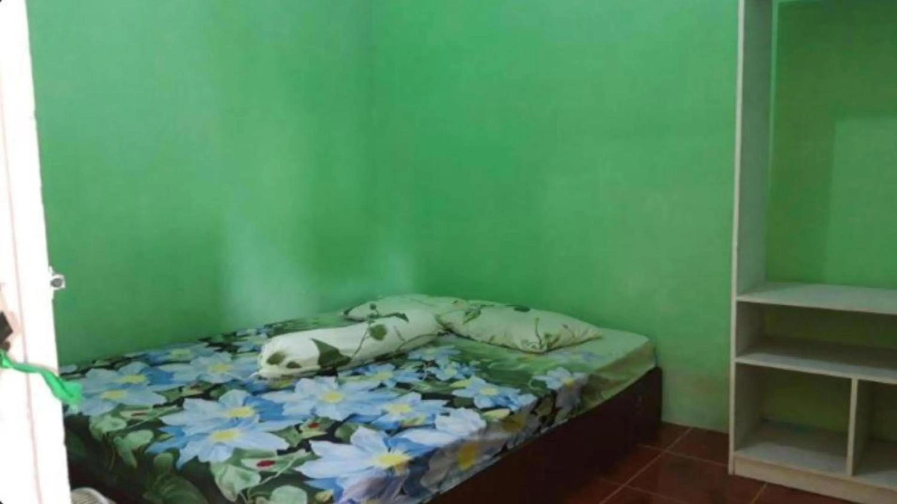 Photo of the whole room, Bed in Toto Homestay