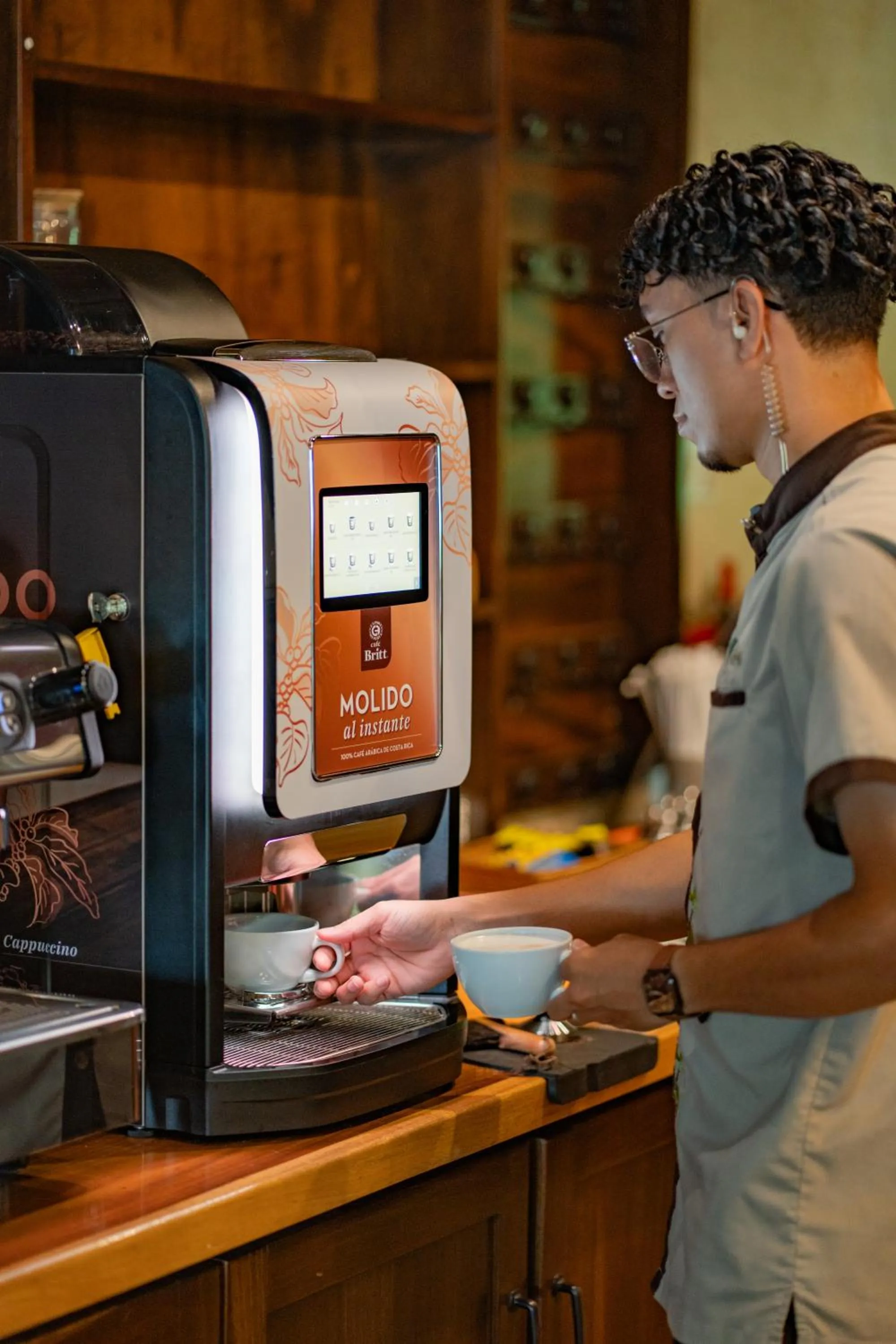 On-site shops in Lost Iguana Resort and Spa