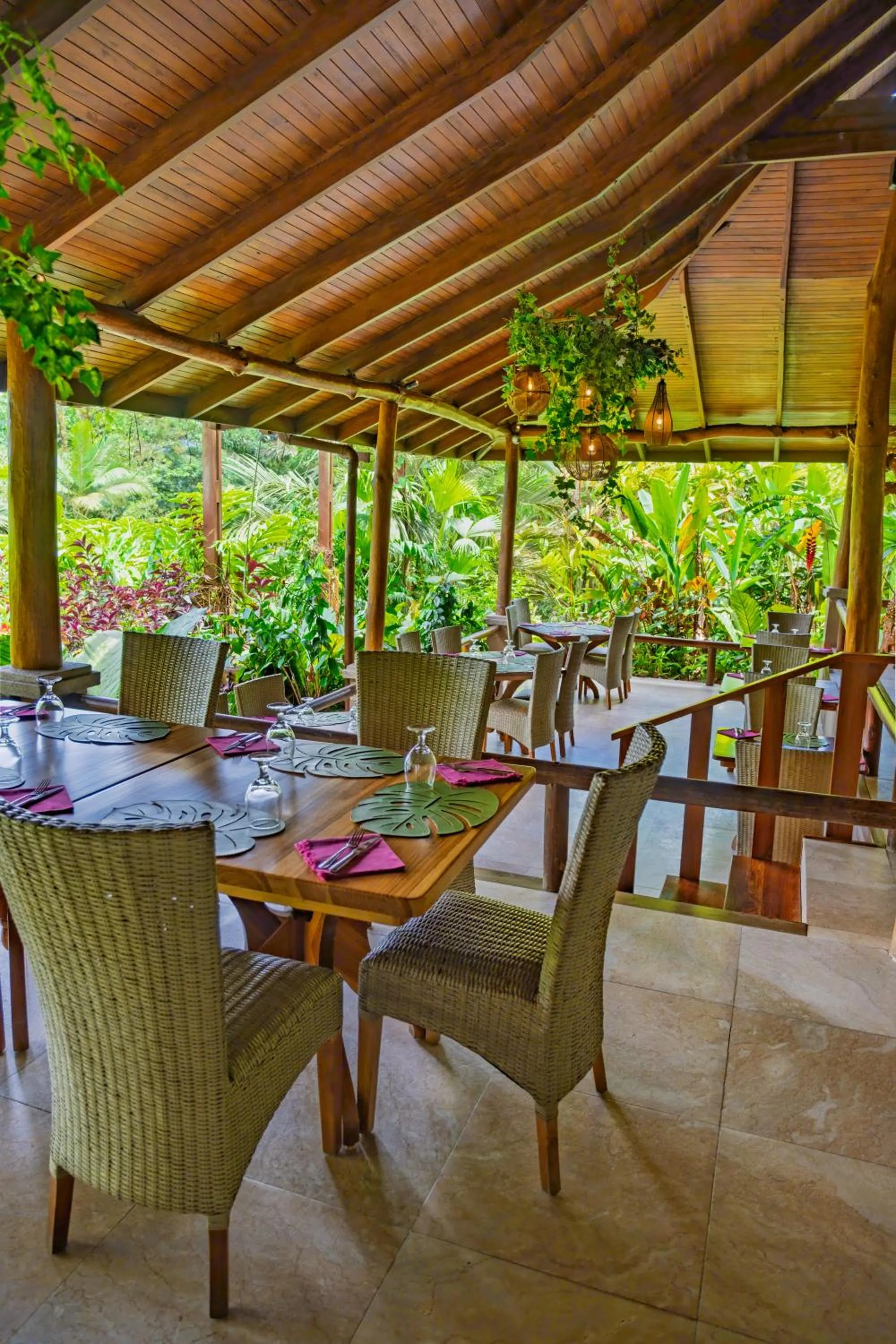 Restaurant/places to eat in Lost Iguana Resort and Spa