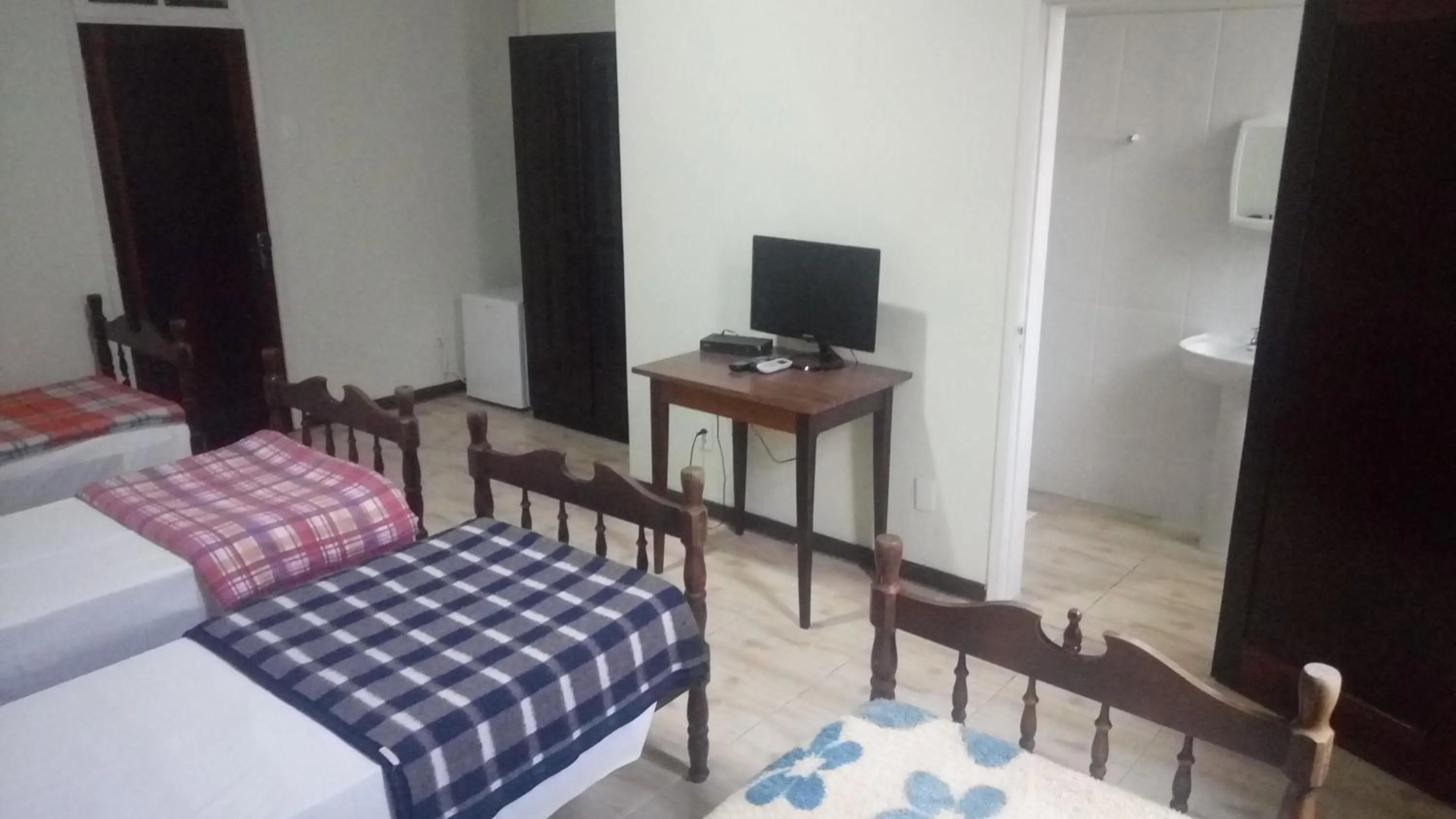 Bed in Kontiki Hotel