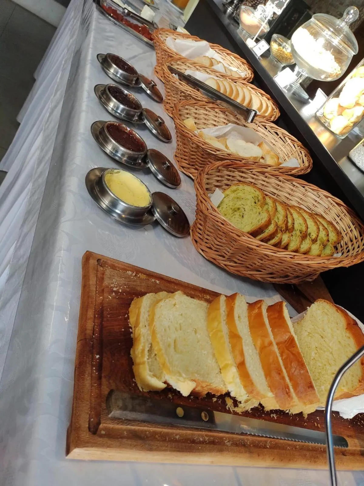 Breakfast in Kontiki Hotel