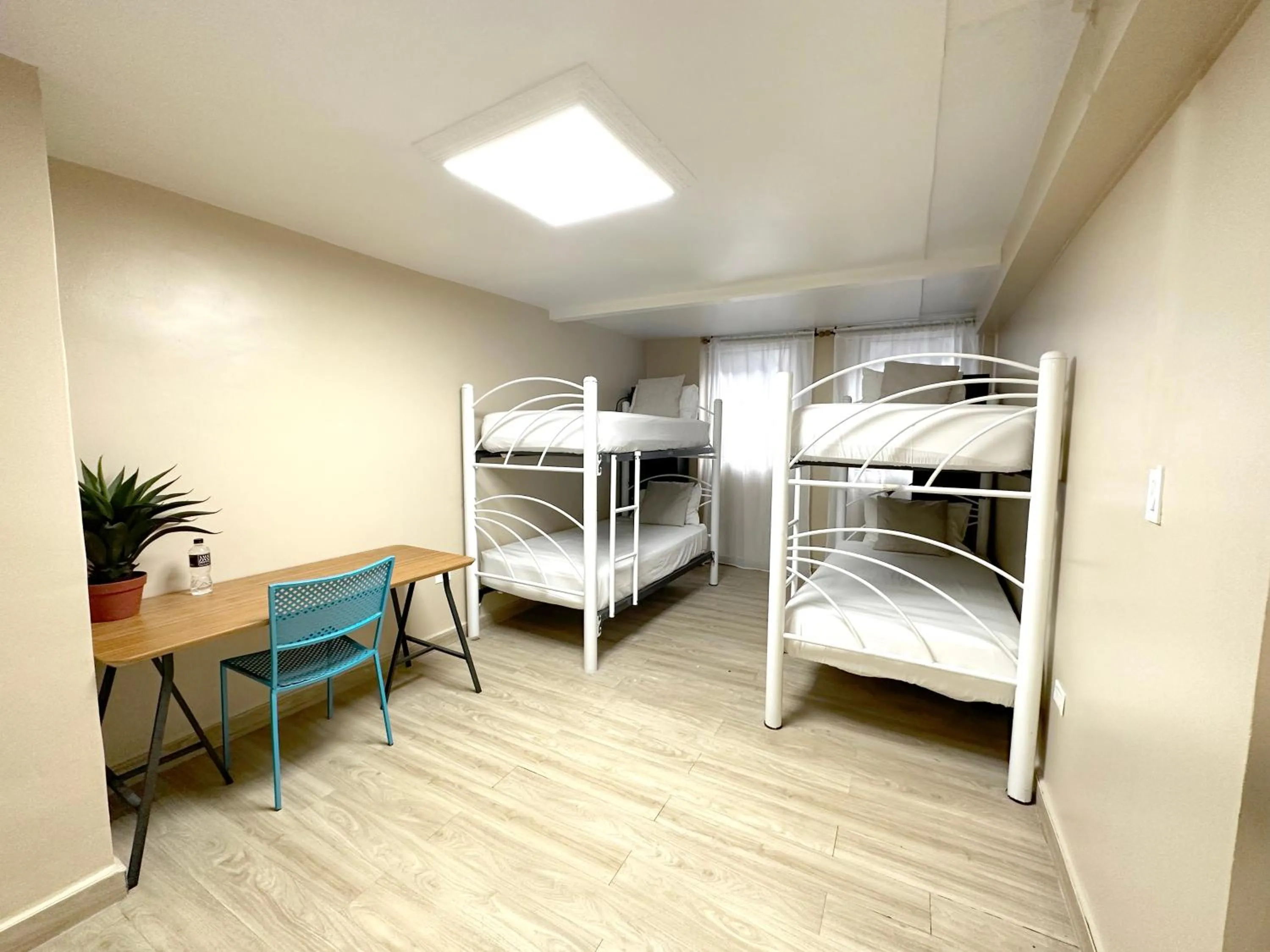 Standard Quadruple Room in Magnolia Inn