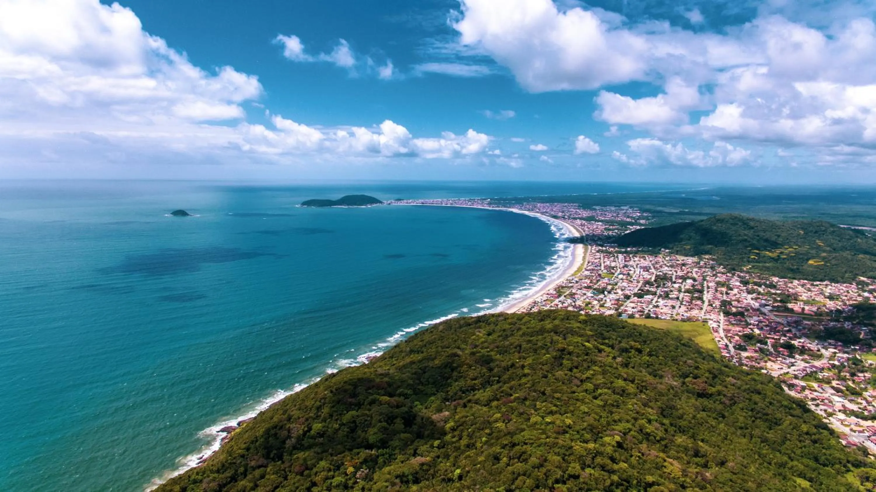 Natural landscape in ApartPousada Residencial dos Reis