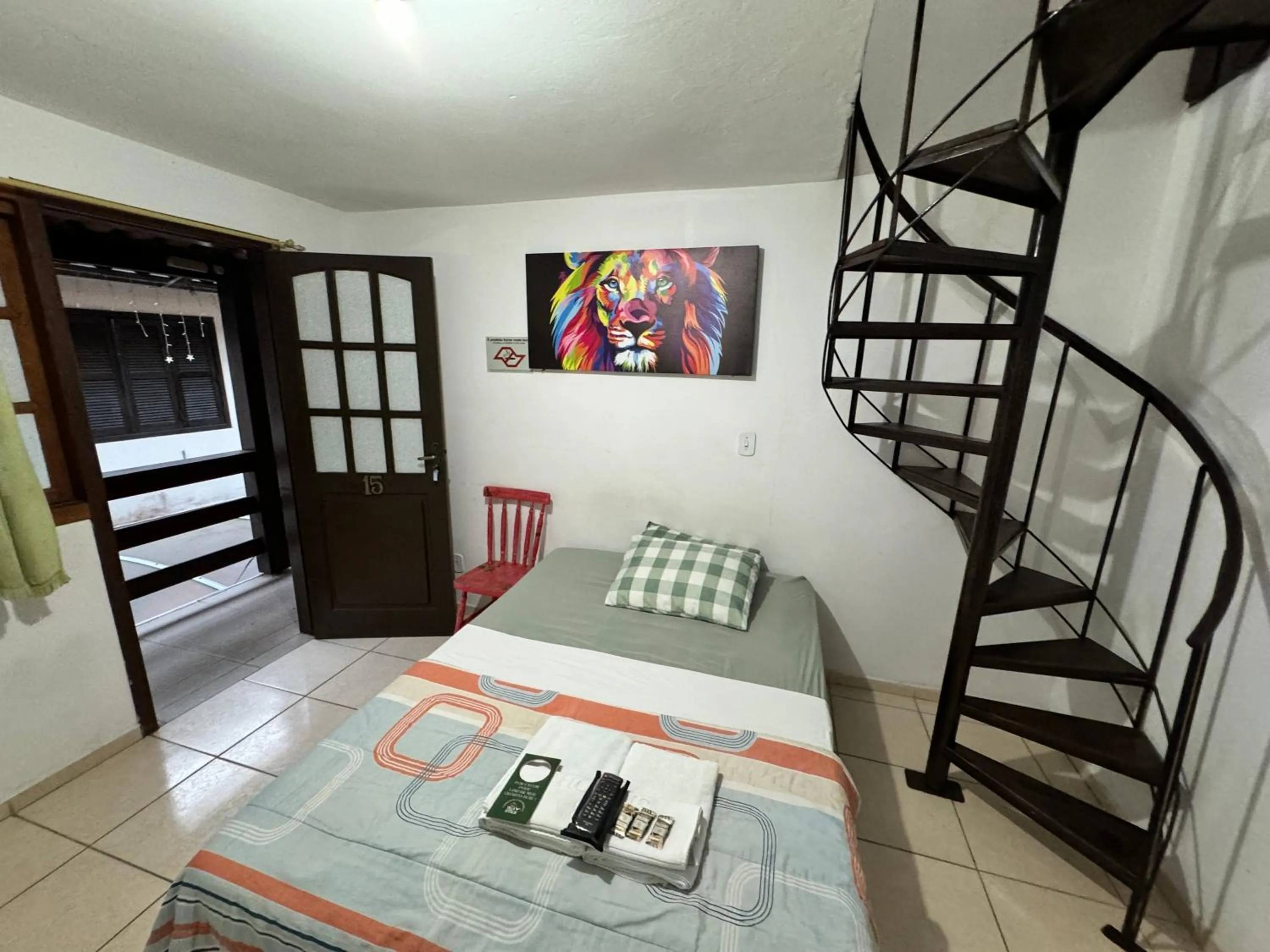 View (from property/room), Bed in Pousada Vila D' Itália