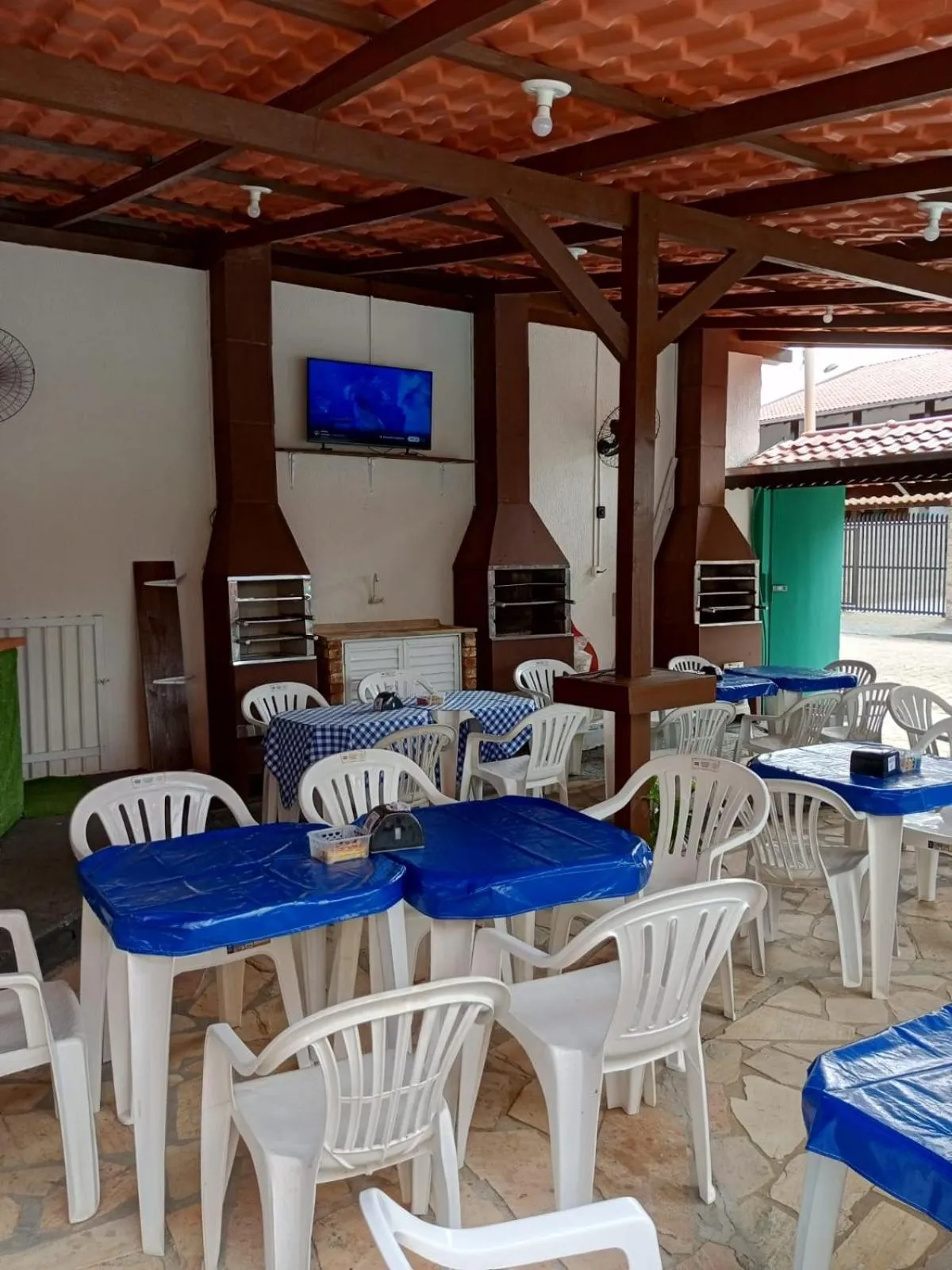 Restaurant/places to eat in Pousada Vila D' Itália