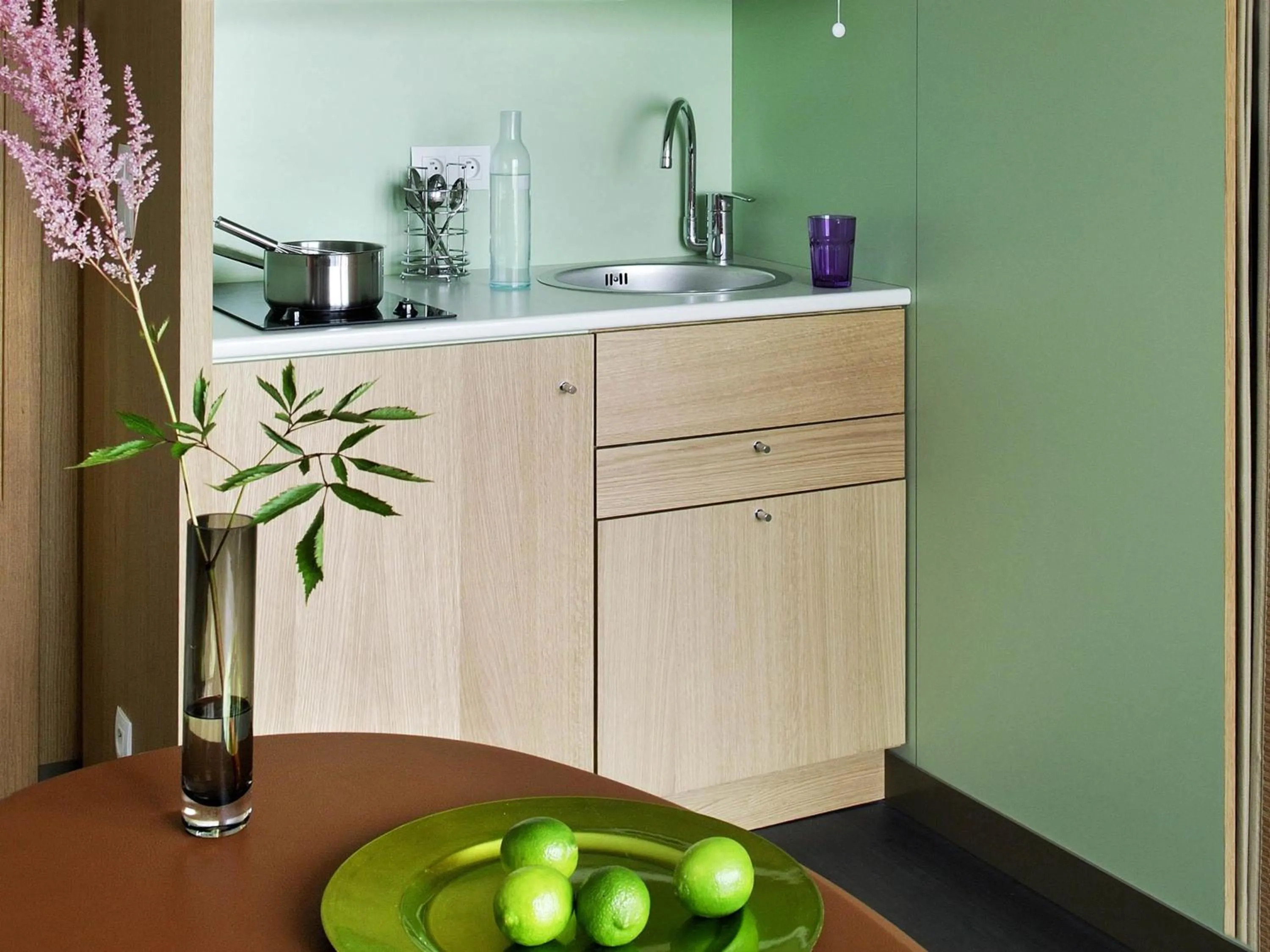 Bedroom in Aparthotel Adagio Bordeaux Centre Gambetta