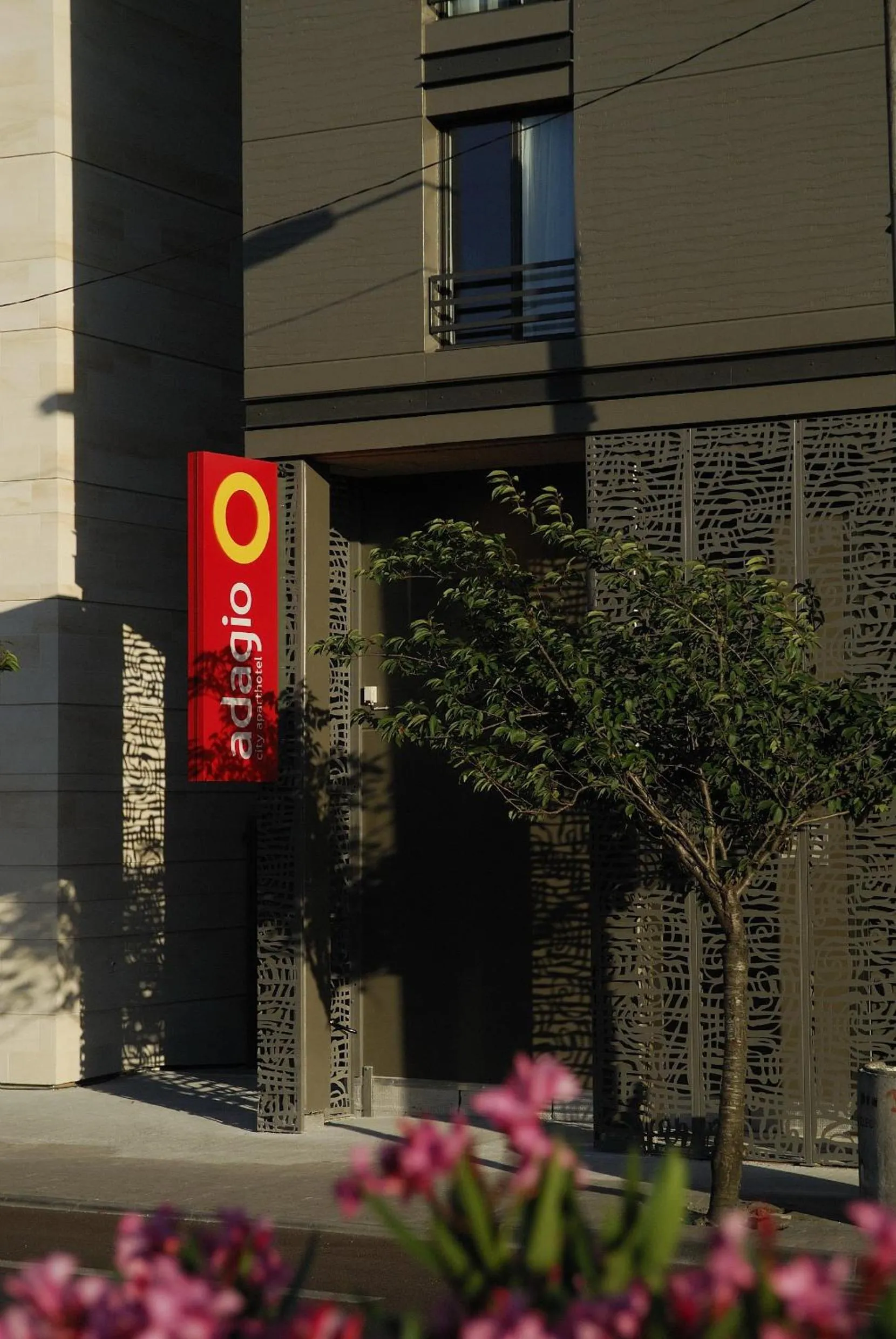 Facade/entrance in Aparthotel Adagio Bordeaux Centre Gambetta