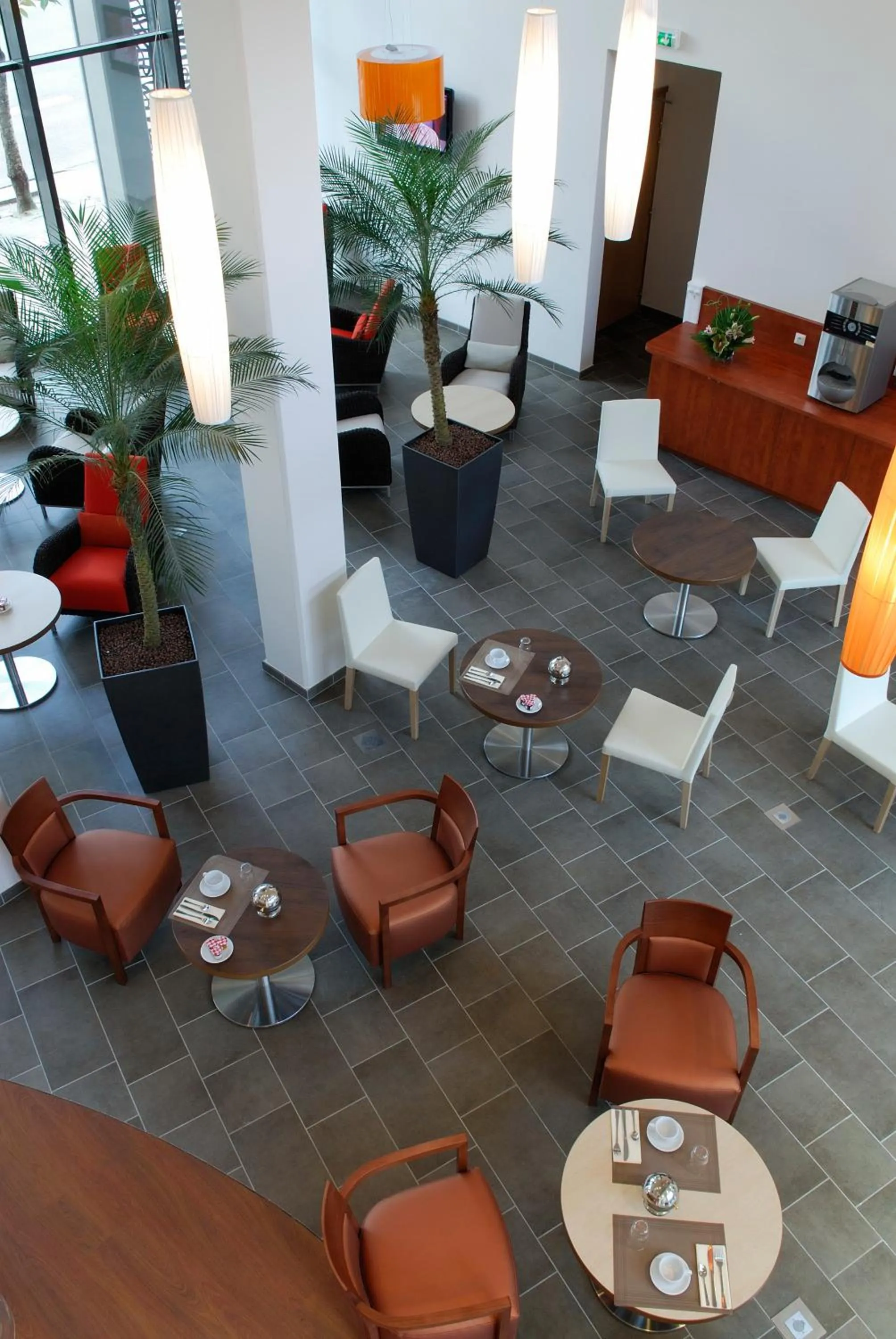 Restaurant/places to eat in Aparthotel Adagio Bordeaux Centre Gambetta