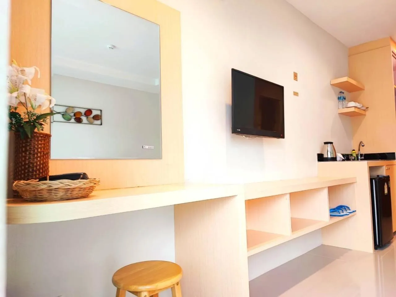 TV and multimedia in The Beach at Klong Muang