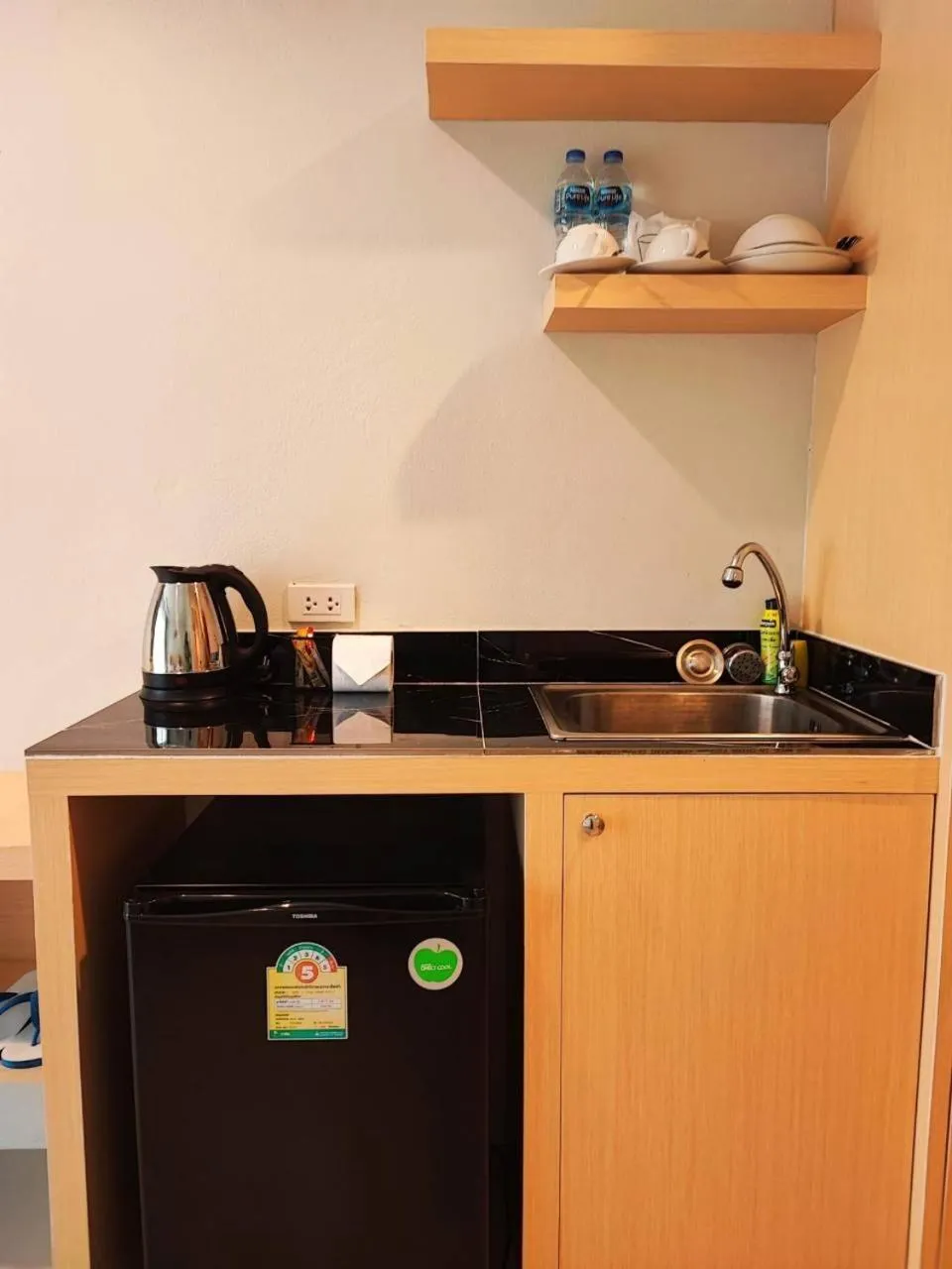 Coffee/tea facilities in The Beach at Klong Muang