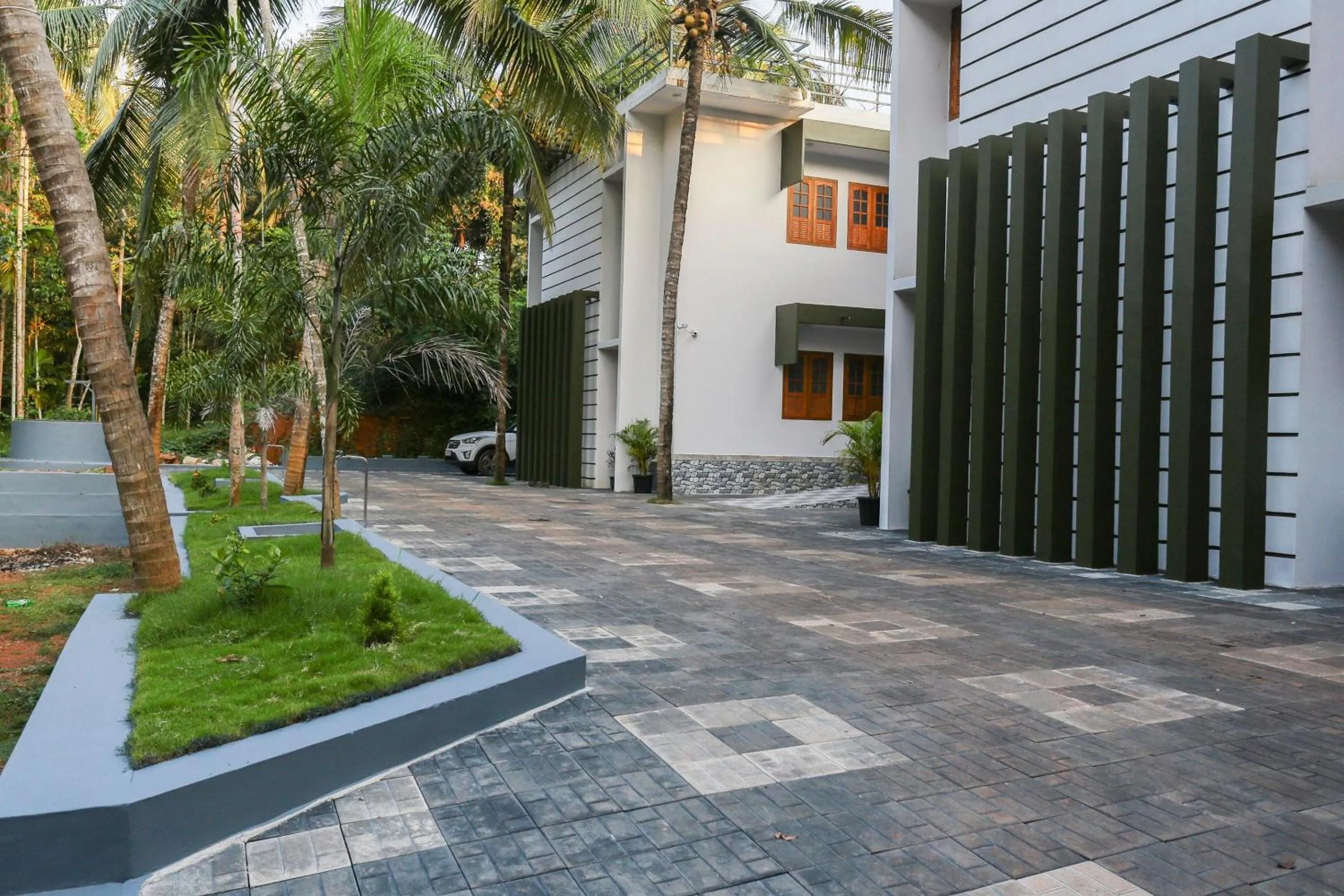 Facade/entrance in Hotel O Al Ameen Residency