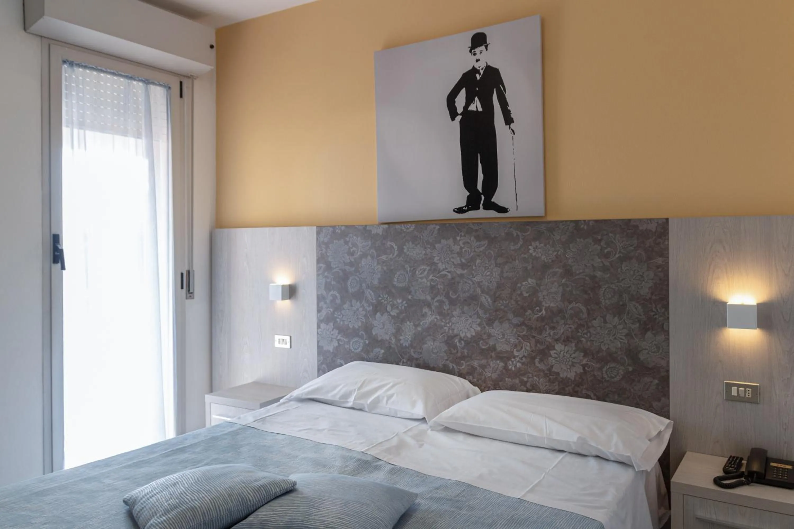 Bedroom in Hotel Boston