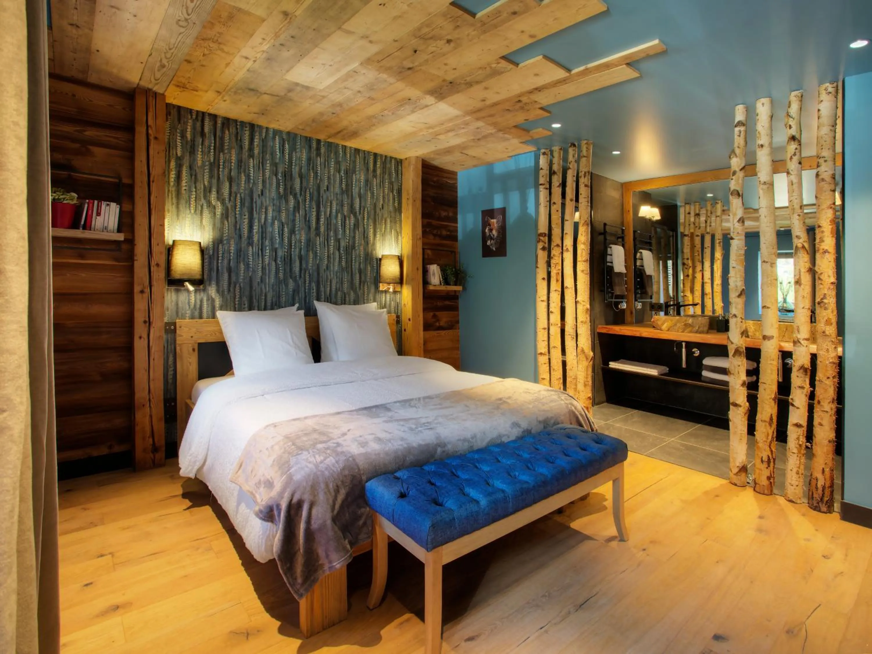 Bed in CHALET 1703 - Refuge Alpin avec Spa & Sauna - l'esprit maison au Coeur des Alpes - Adults Only
