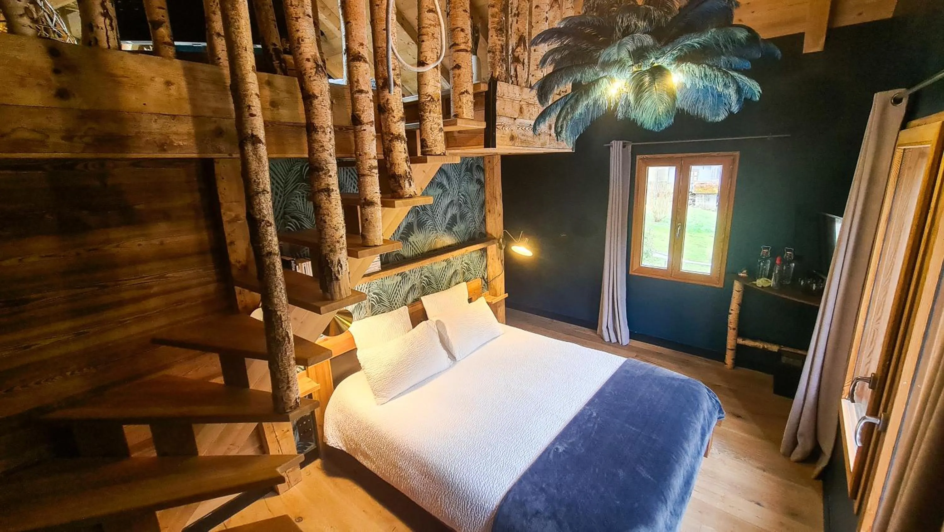 Bed in CHALET 1703 - Refuge Alpin avec Spa & Sauna - l'esprit maison au Coeur des Alpes - Adults Only
