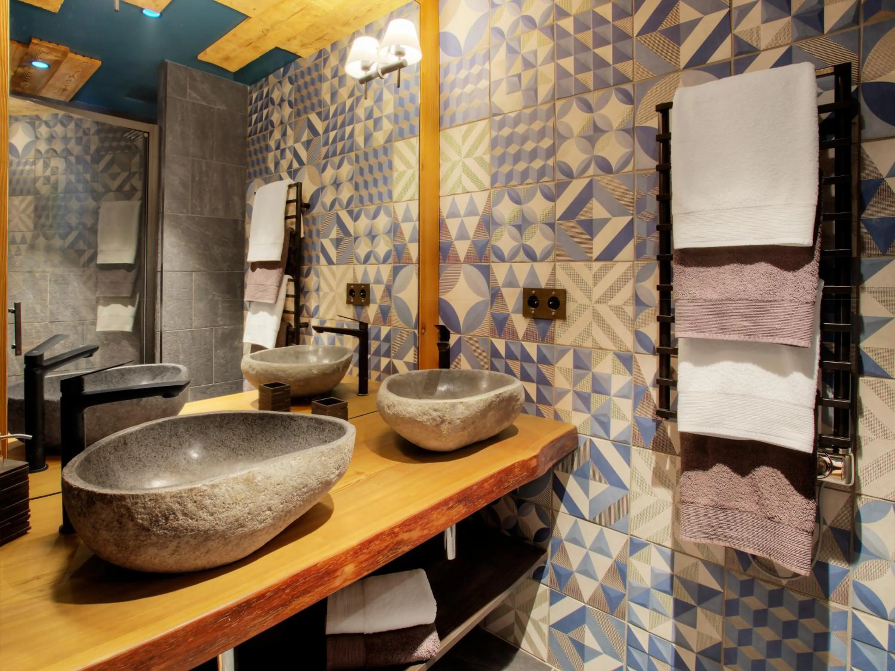 Bathroom in CHALET 1703 - Refuge Alpin avec Spa & Sauna - l'esprit maison au Coeur des Alpes - Adults Only