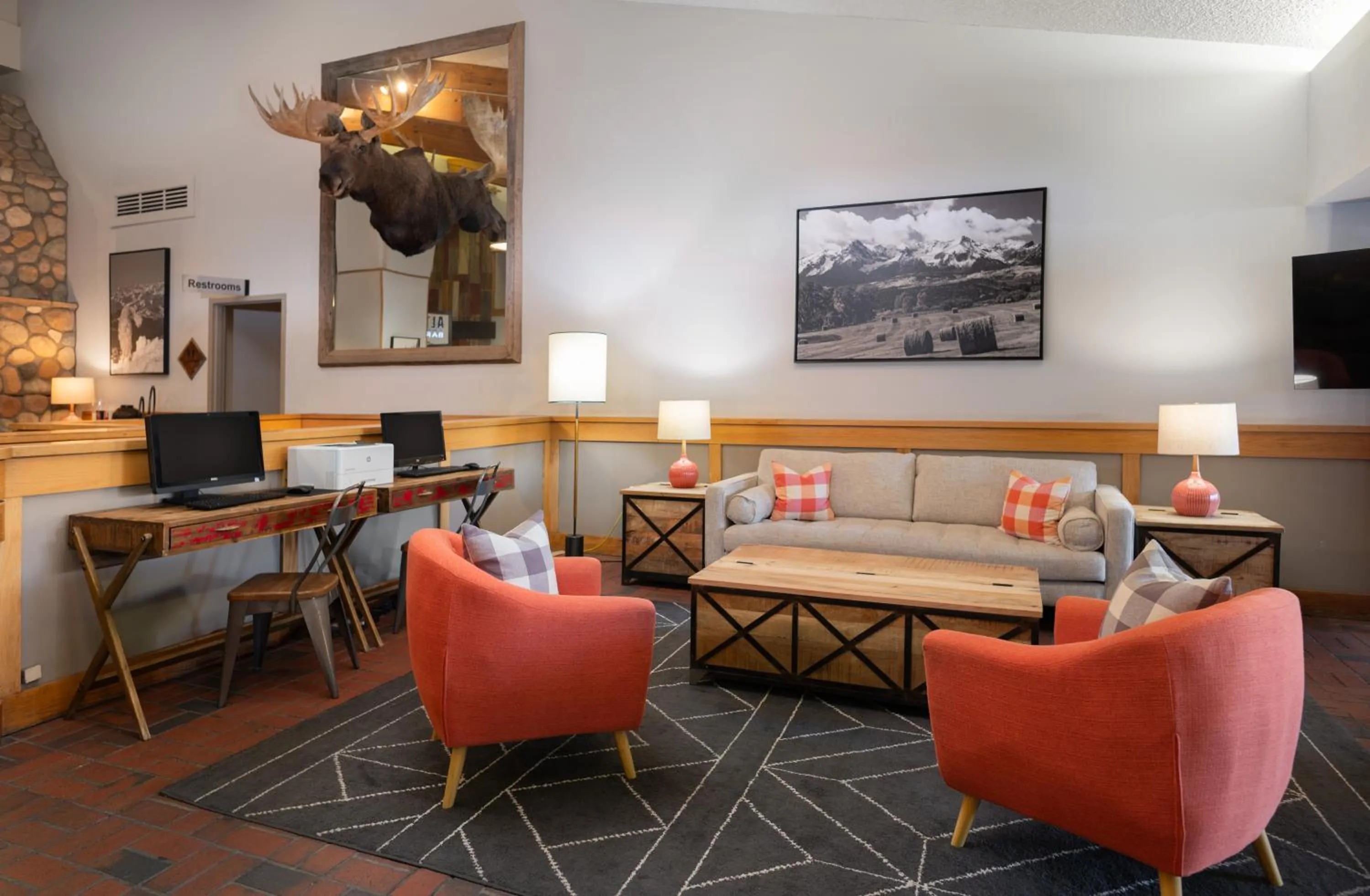 Seating area in Evergreen Lodge at Vail