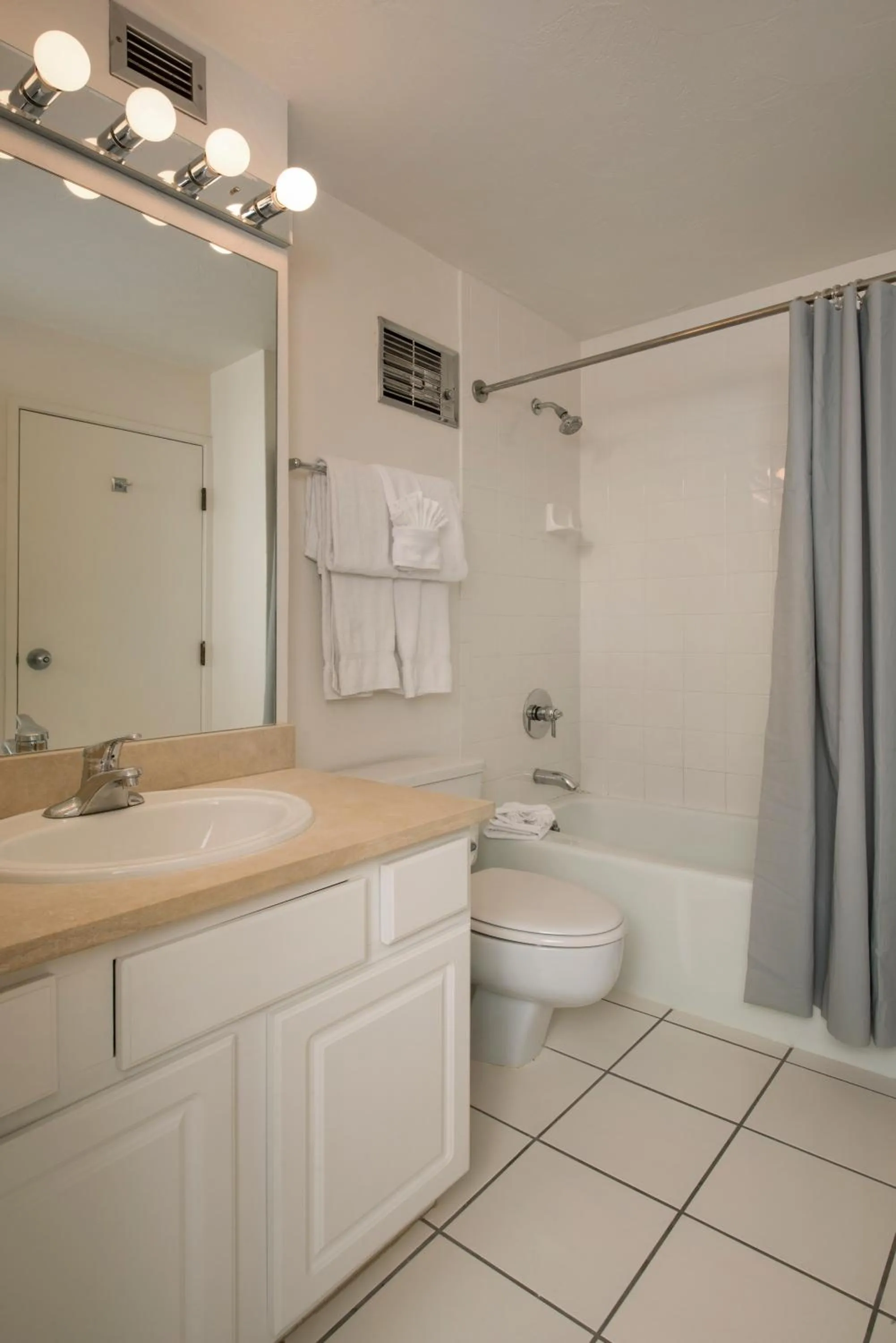 towels in Evergreen Lodge at Vail