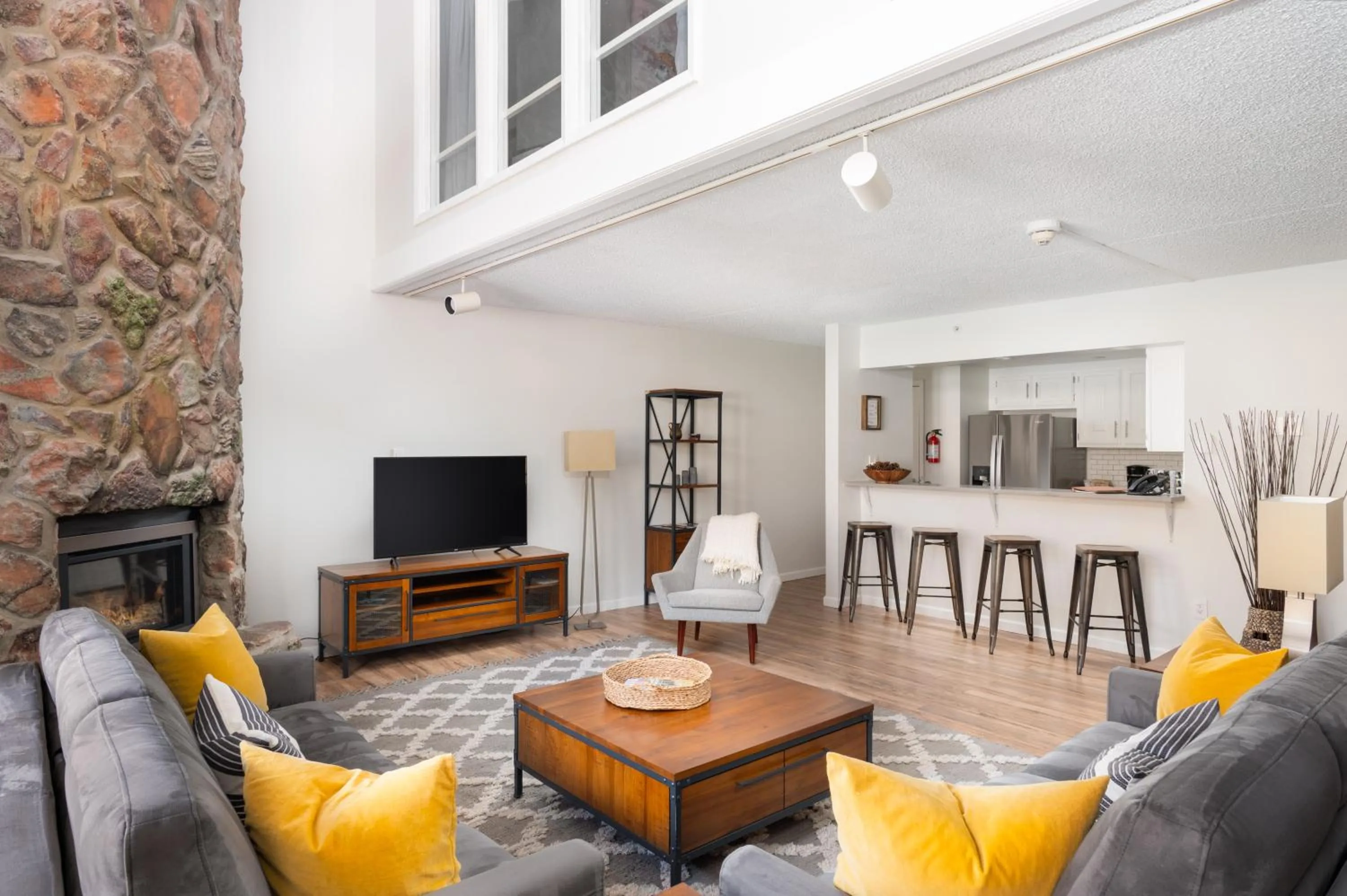 Living room in Evergreen Lodge at Vail