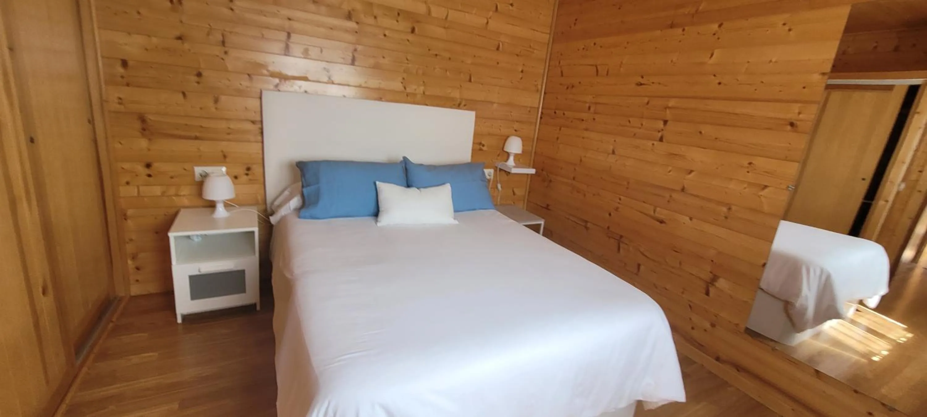 Bedroom, Bed in Apartadiño