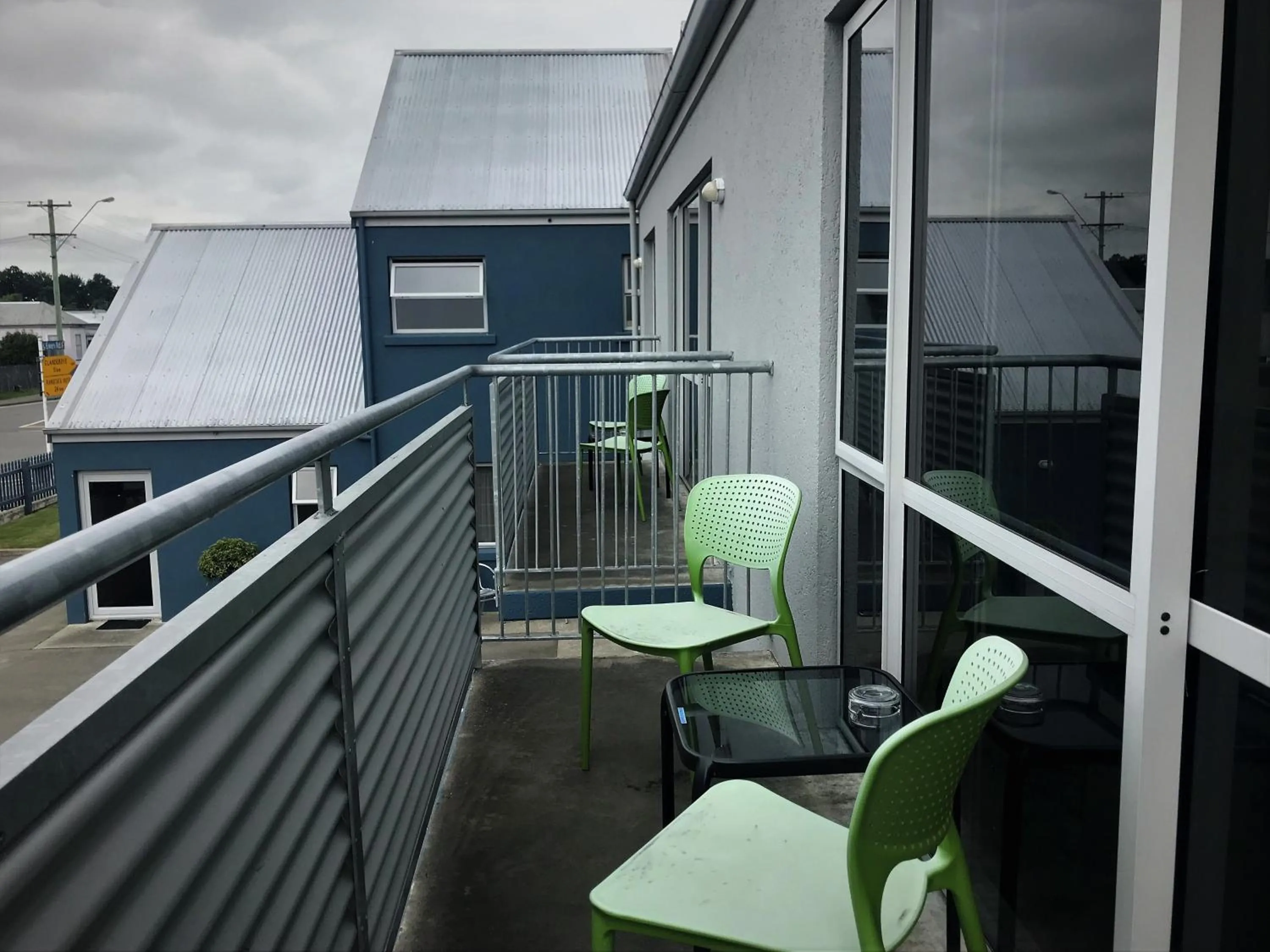 Property building in Phoenix Motels