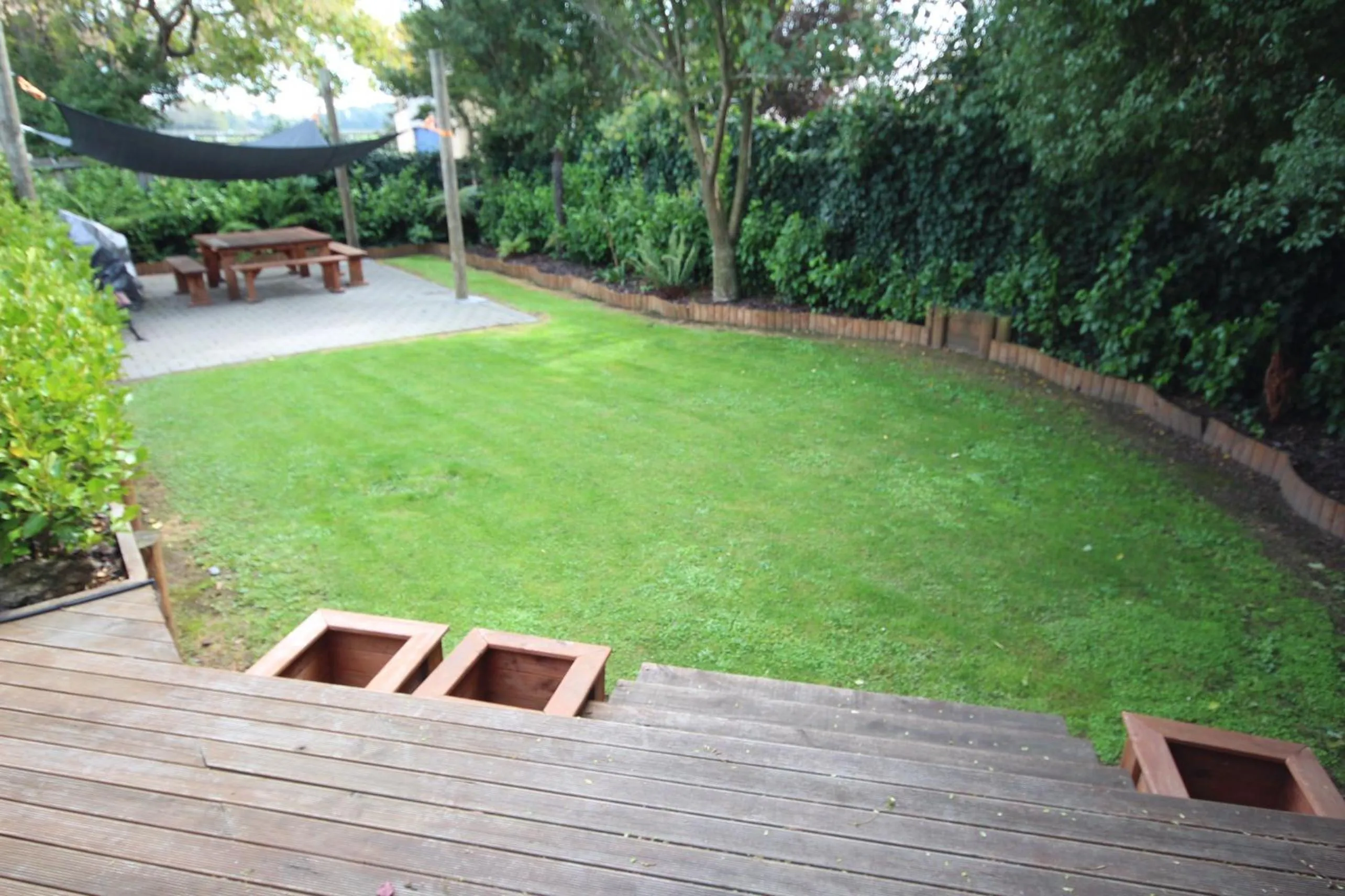 Garden in Airways Motel