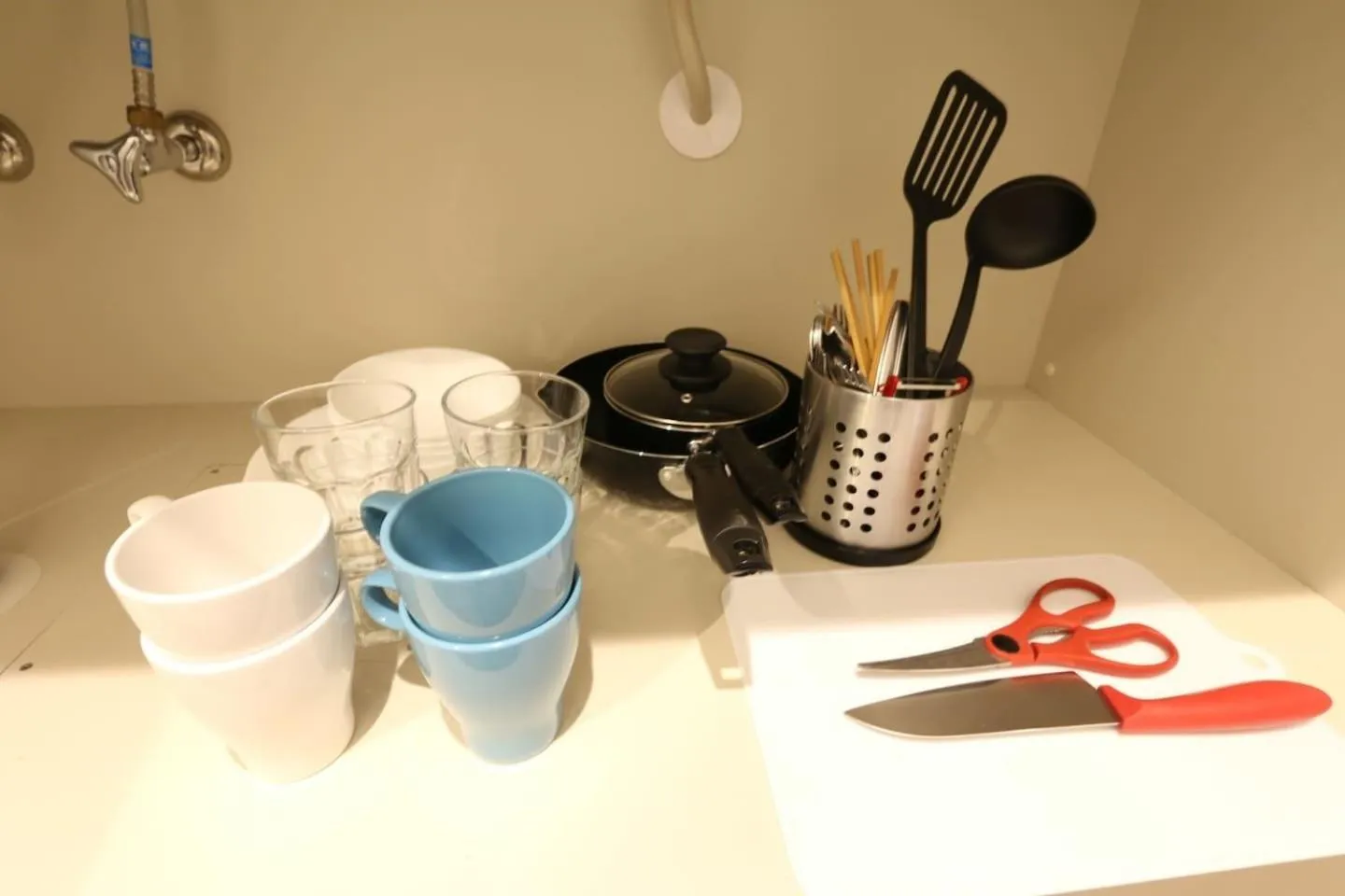 Kitchen or kitchenette in EK1 Elizabeth Garden Kuromon