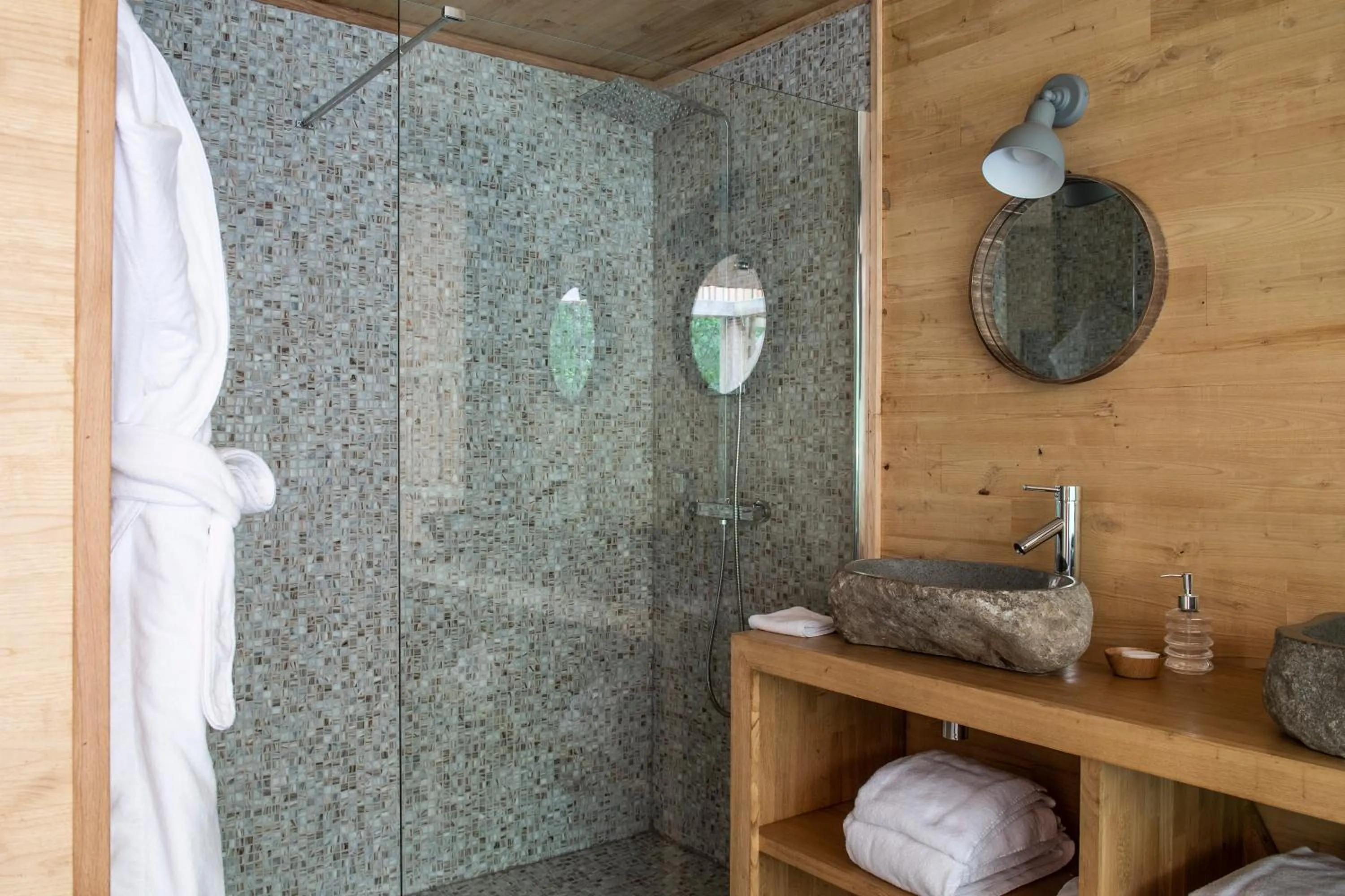 Loire Valley Lodges - Hotel