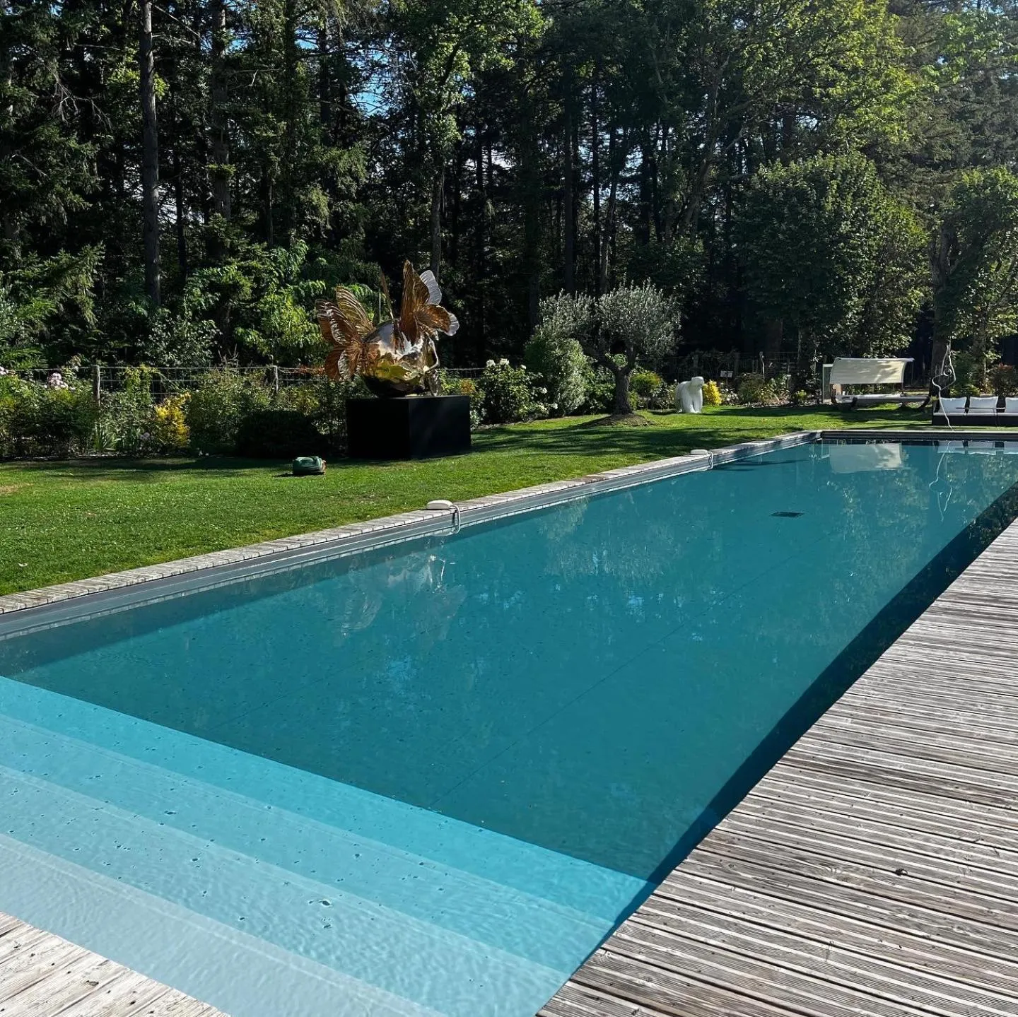 Swimming pool in Loire Valley Lodges - Hotel