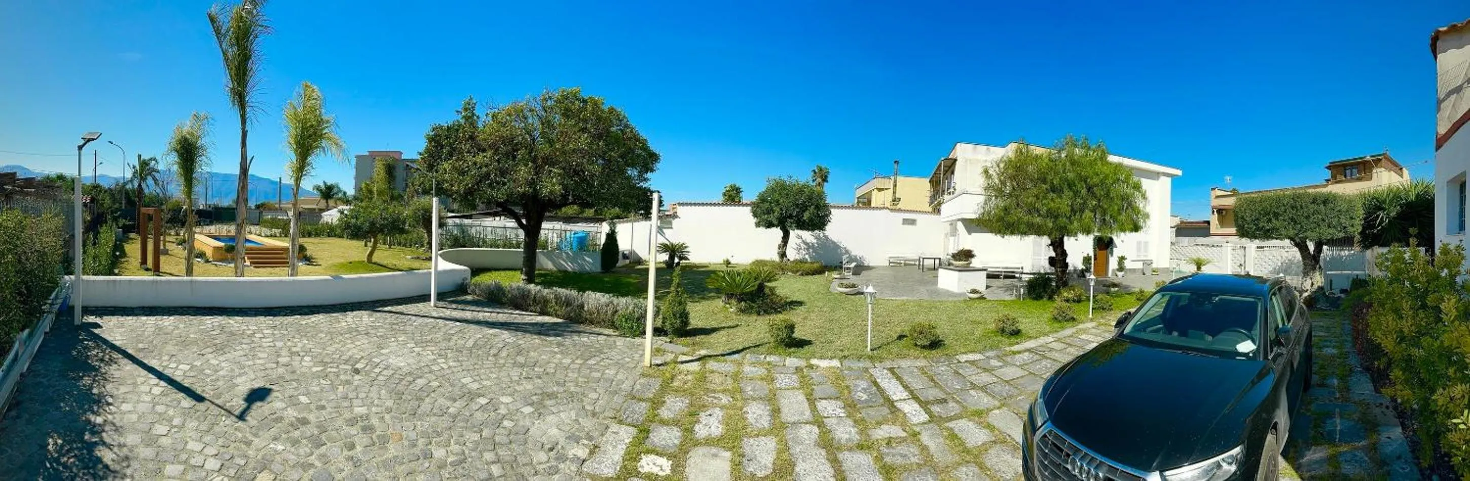 Property building in Home Olympus Vesuvio