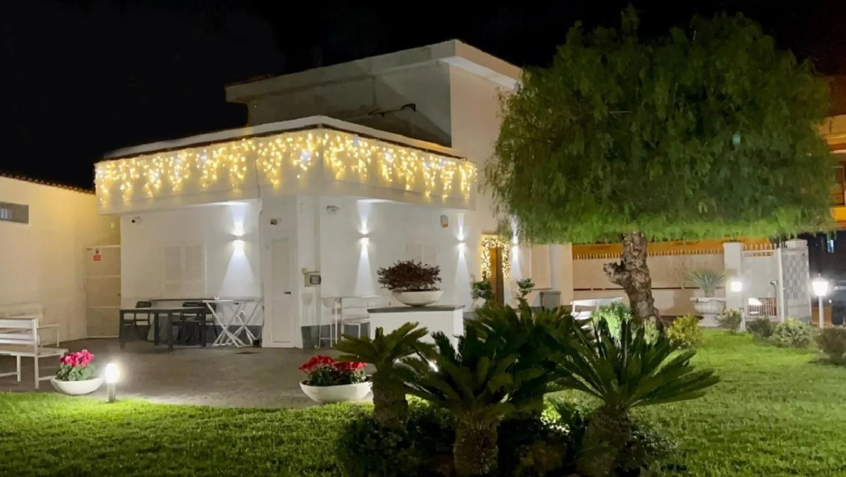 Property building in Home Olympus Vesuvio