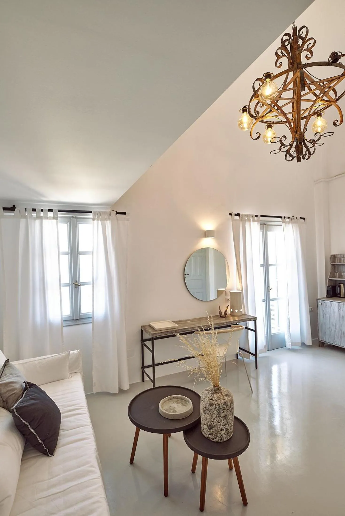 Seating area, Bed in Coco-Mat Hotel Santorini