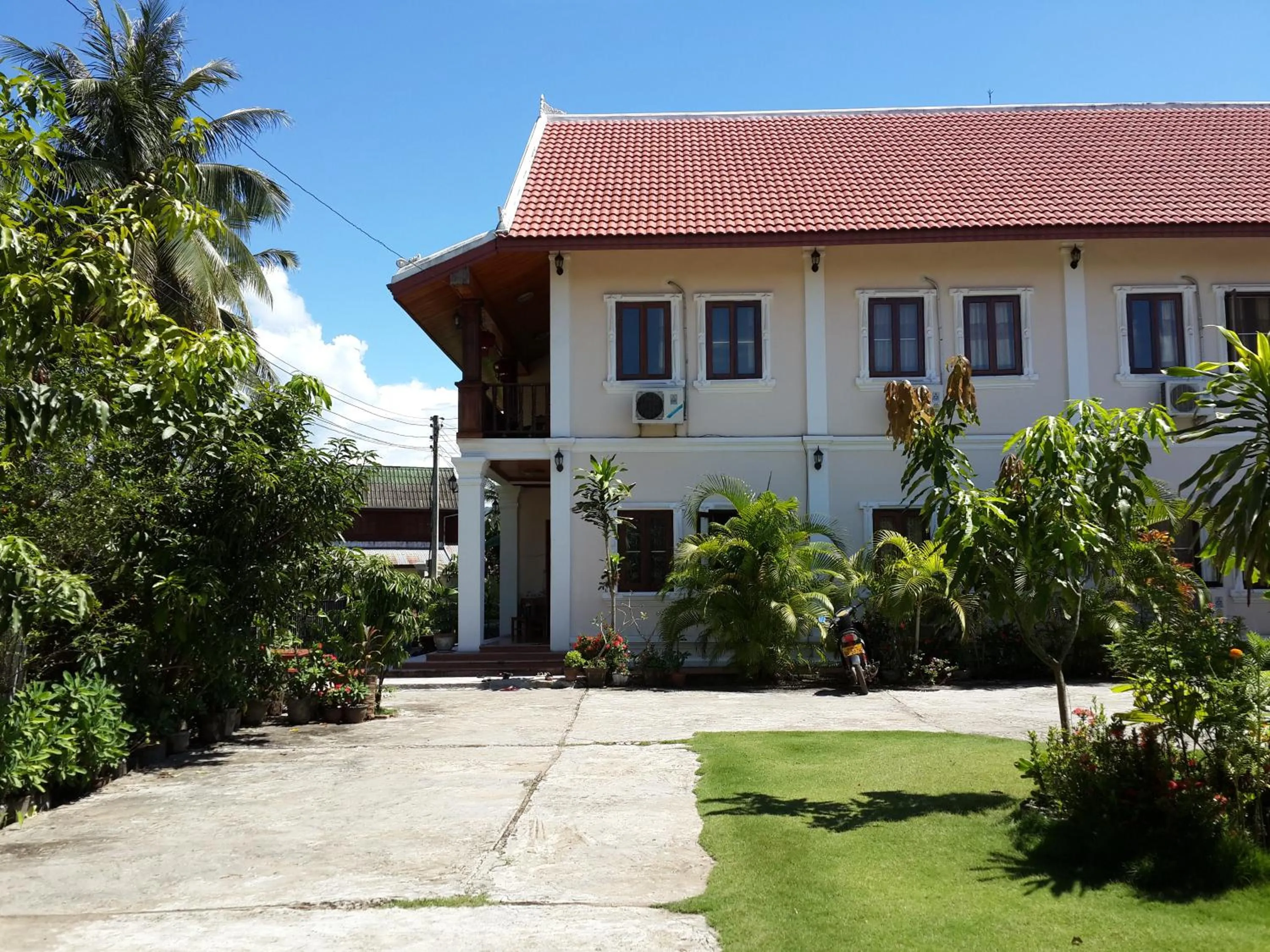 Property building in A Tee Guesthouse