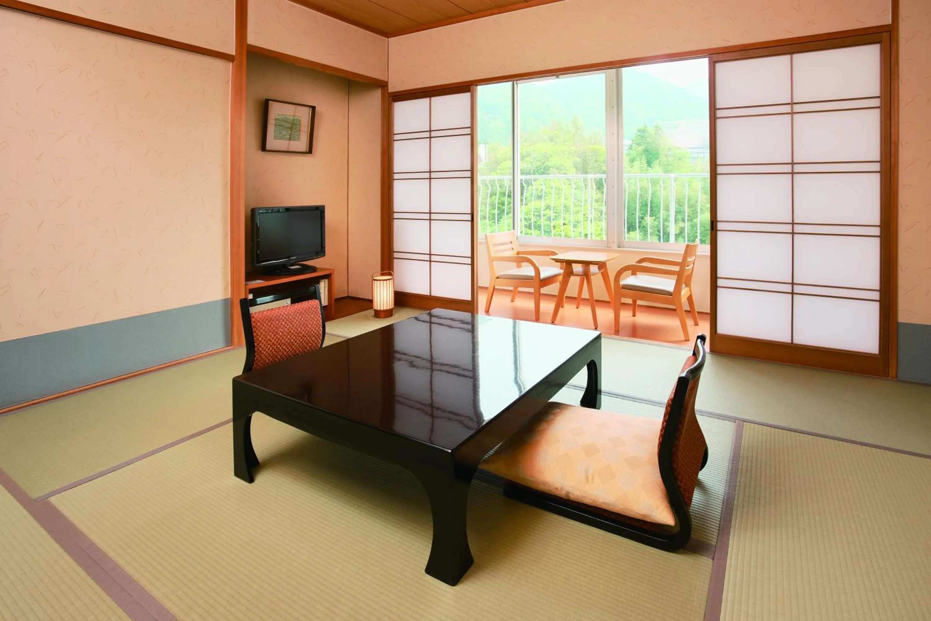 Photo of the whole room in Arima Kirari